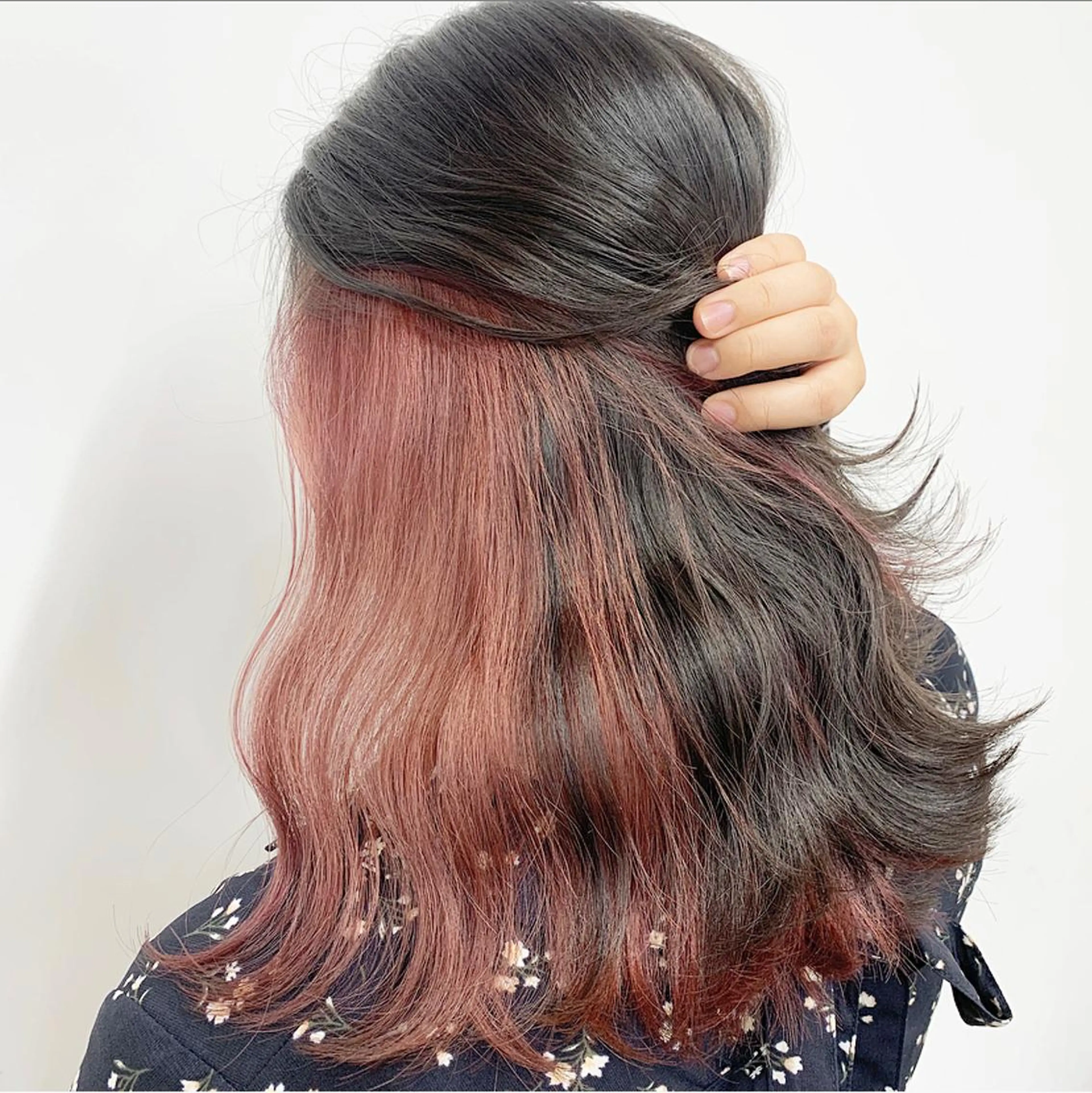 ミディアム カラー インナーカラー ピンクカラー ✨カラー指名 No.1✨keitaのヘアスタイル