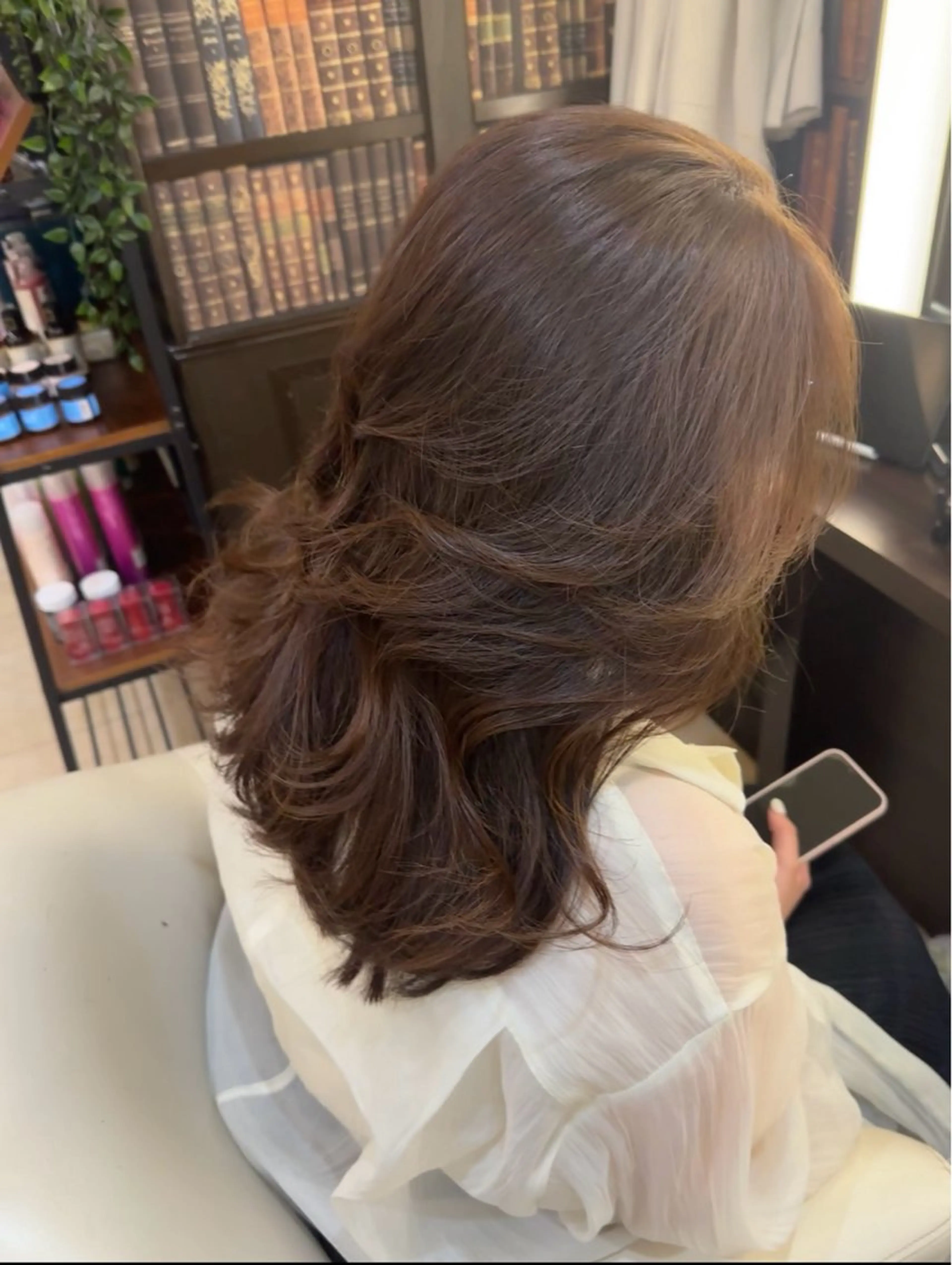 ロング カラー 顔まわりレイヤー 顔周りカット レイヤーカット mio/【日本橋】 撮影モデルのヘアスタイル