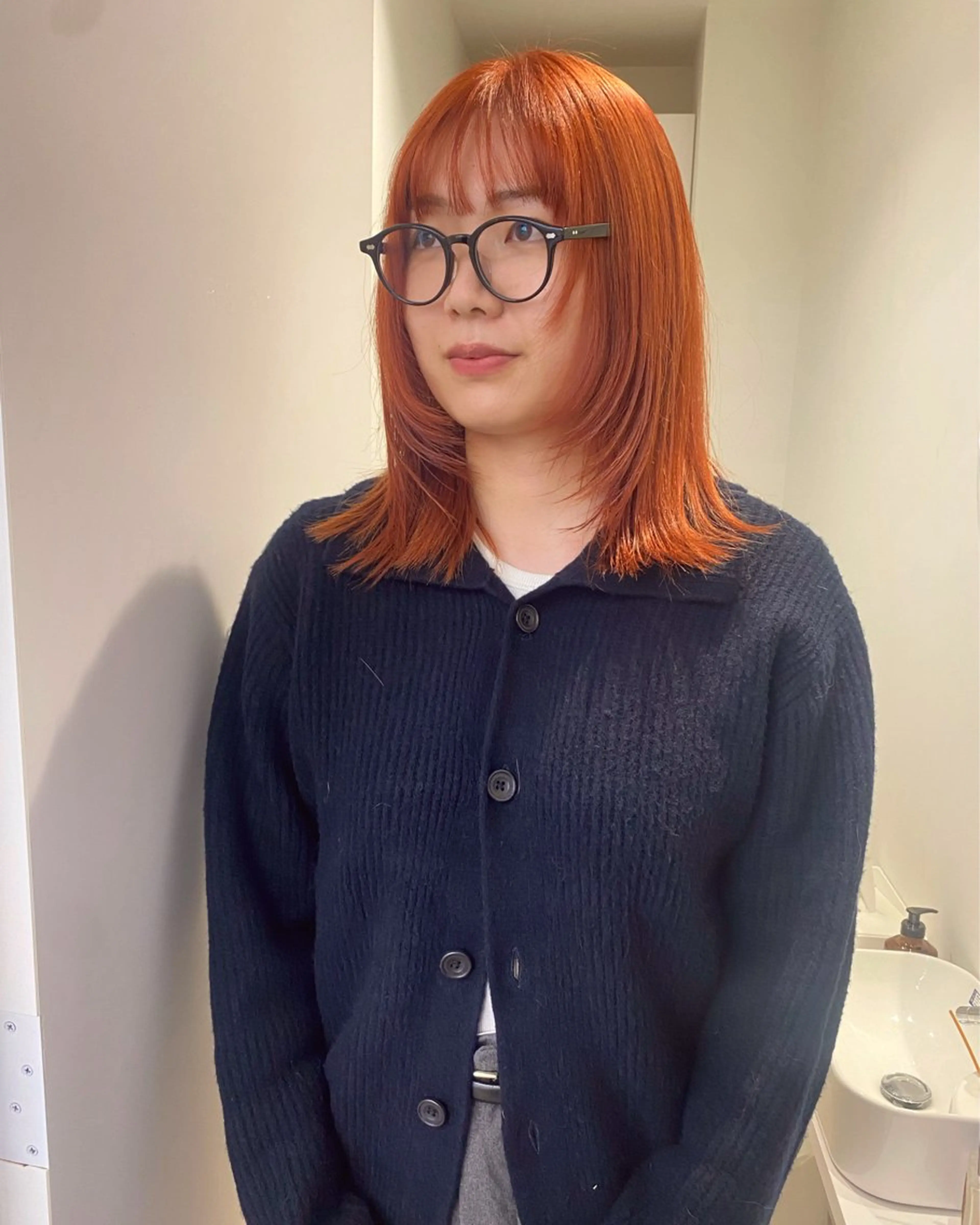 ミディアム カラー ブリーチ オレンジ ボブ/ハイトーン REINAのヘアスタイル