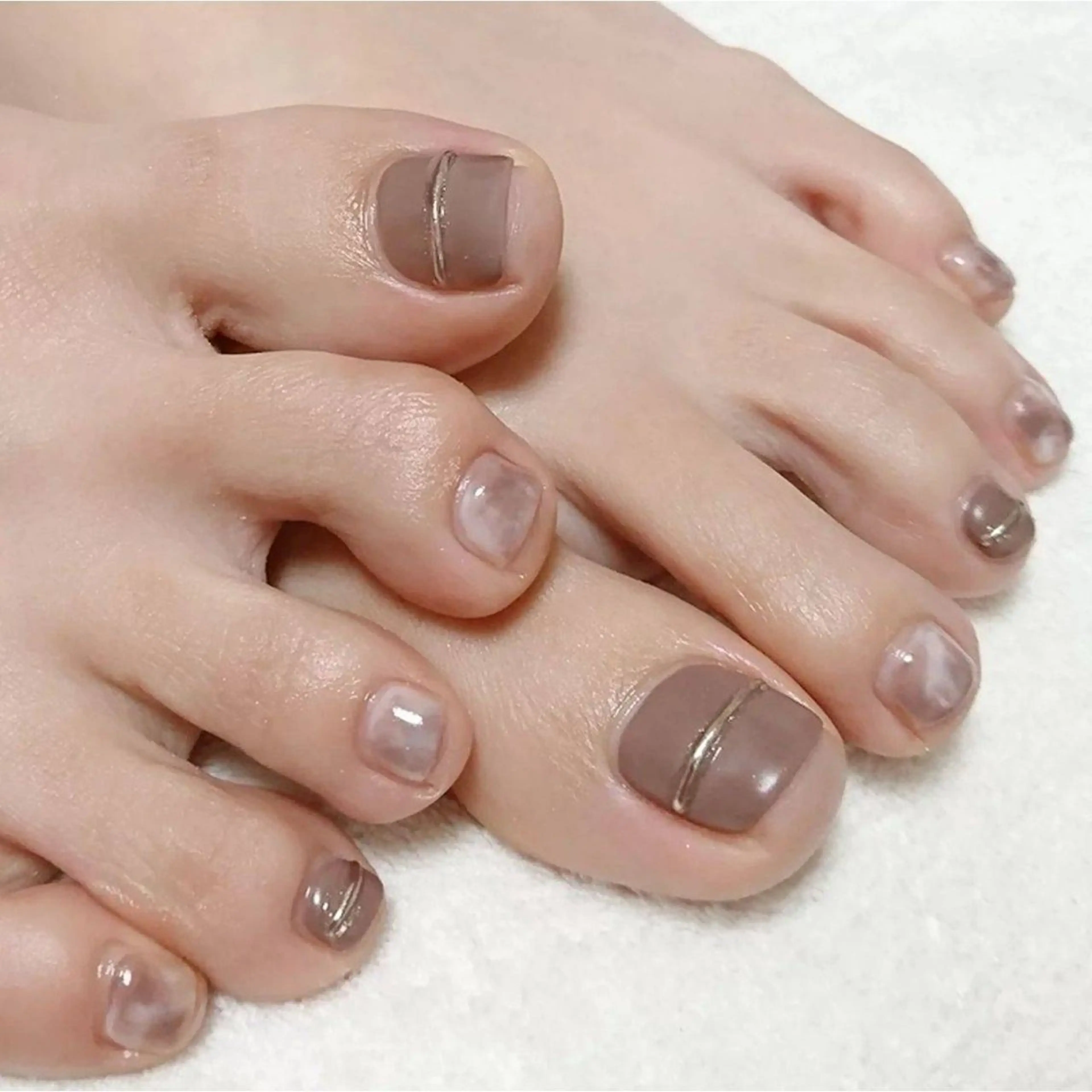 ネイル フットネイル キラリ ネイルサロンのネイルデザイン