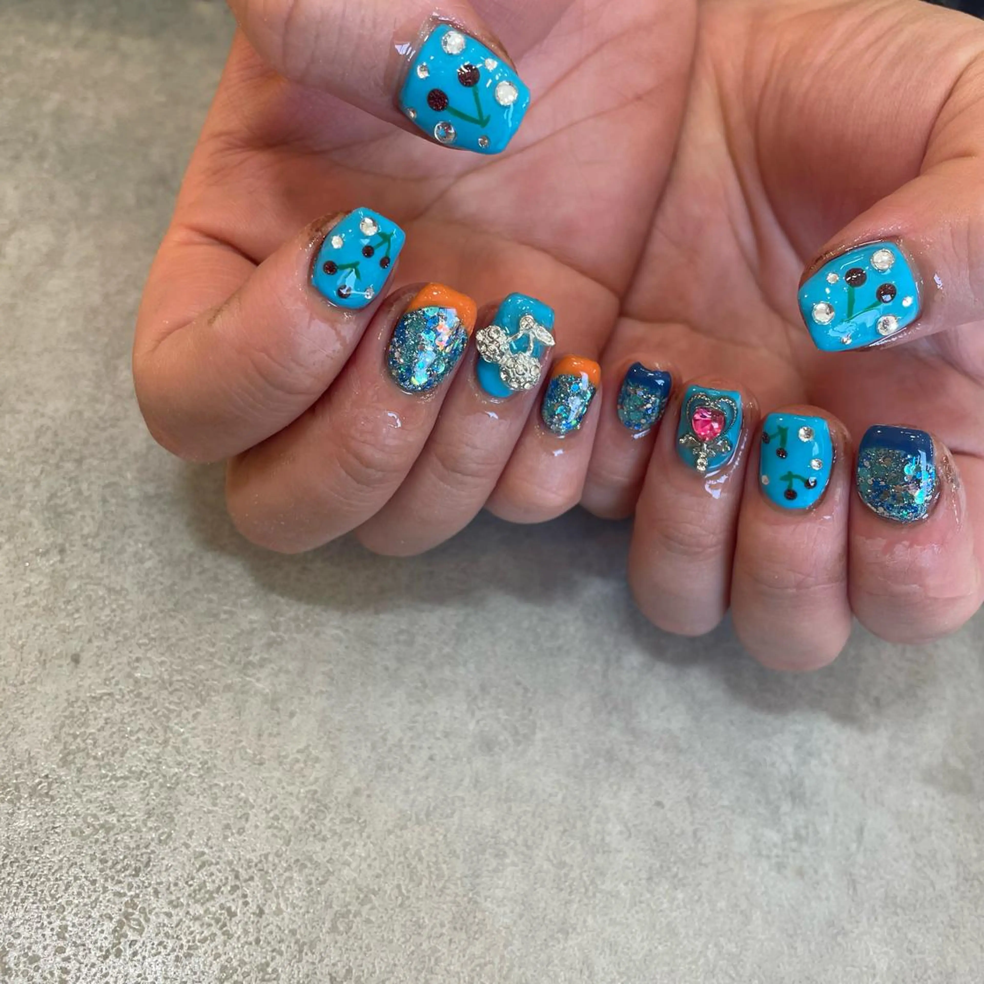 ネイル Nail Salon Gummi.のネイルデザイン