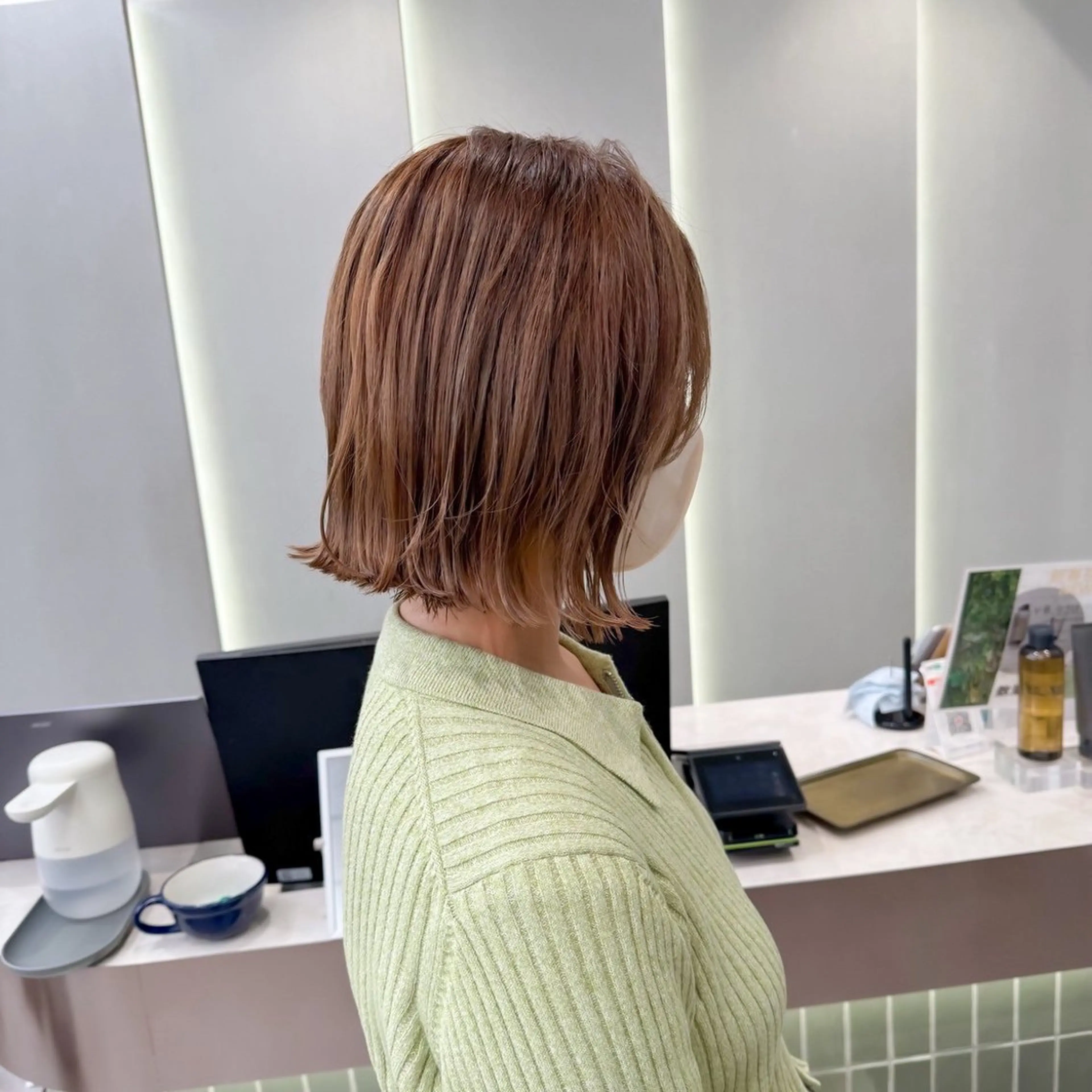 ミディアム ヘアカラー トリートメント 矯正/艶髪/レイヤー /ボブ/桒山航季のヘアスタイル