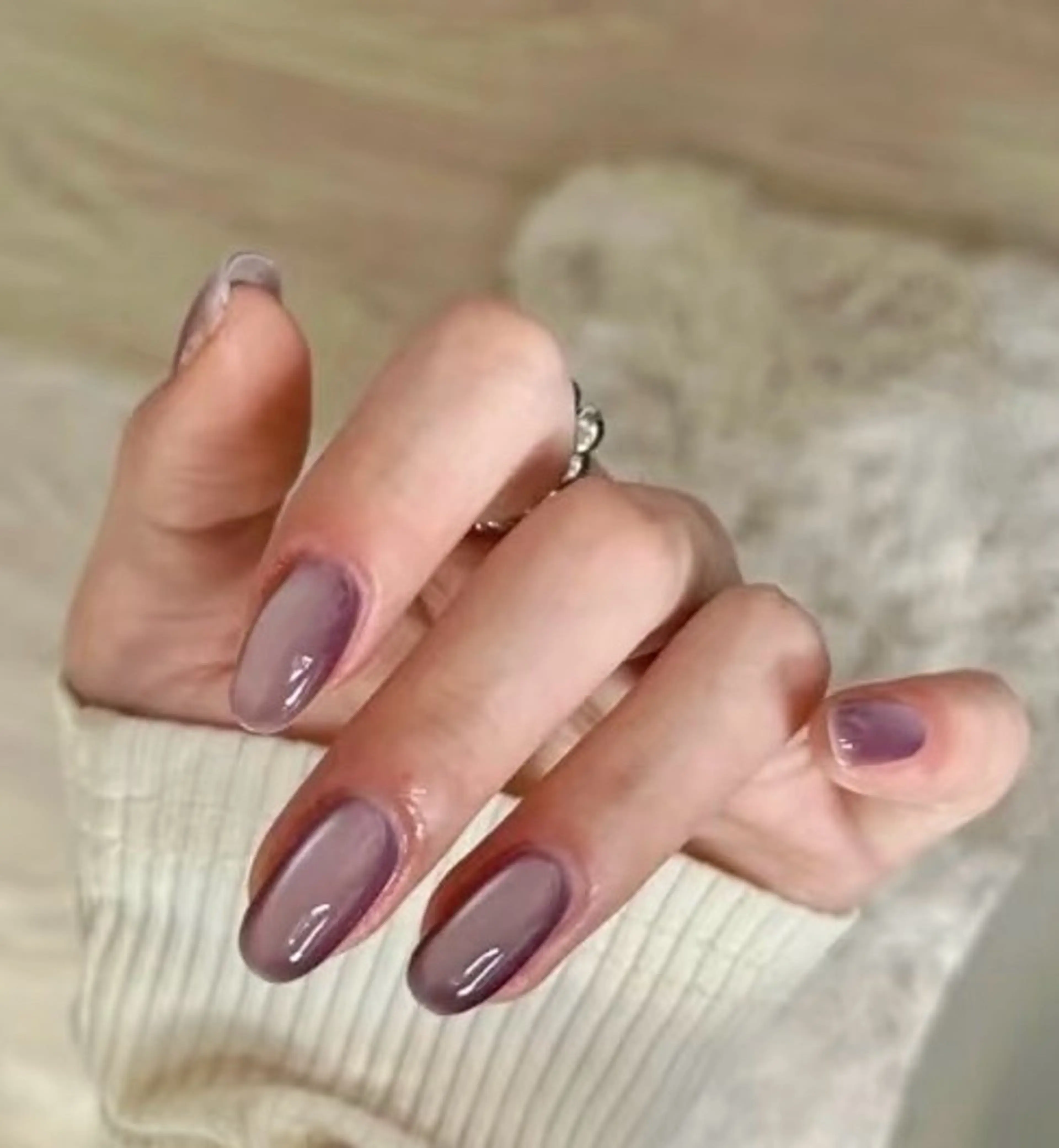 ネイル 高木 維麗絲のネイルデザイン