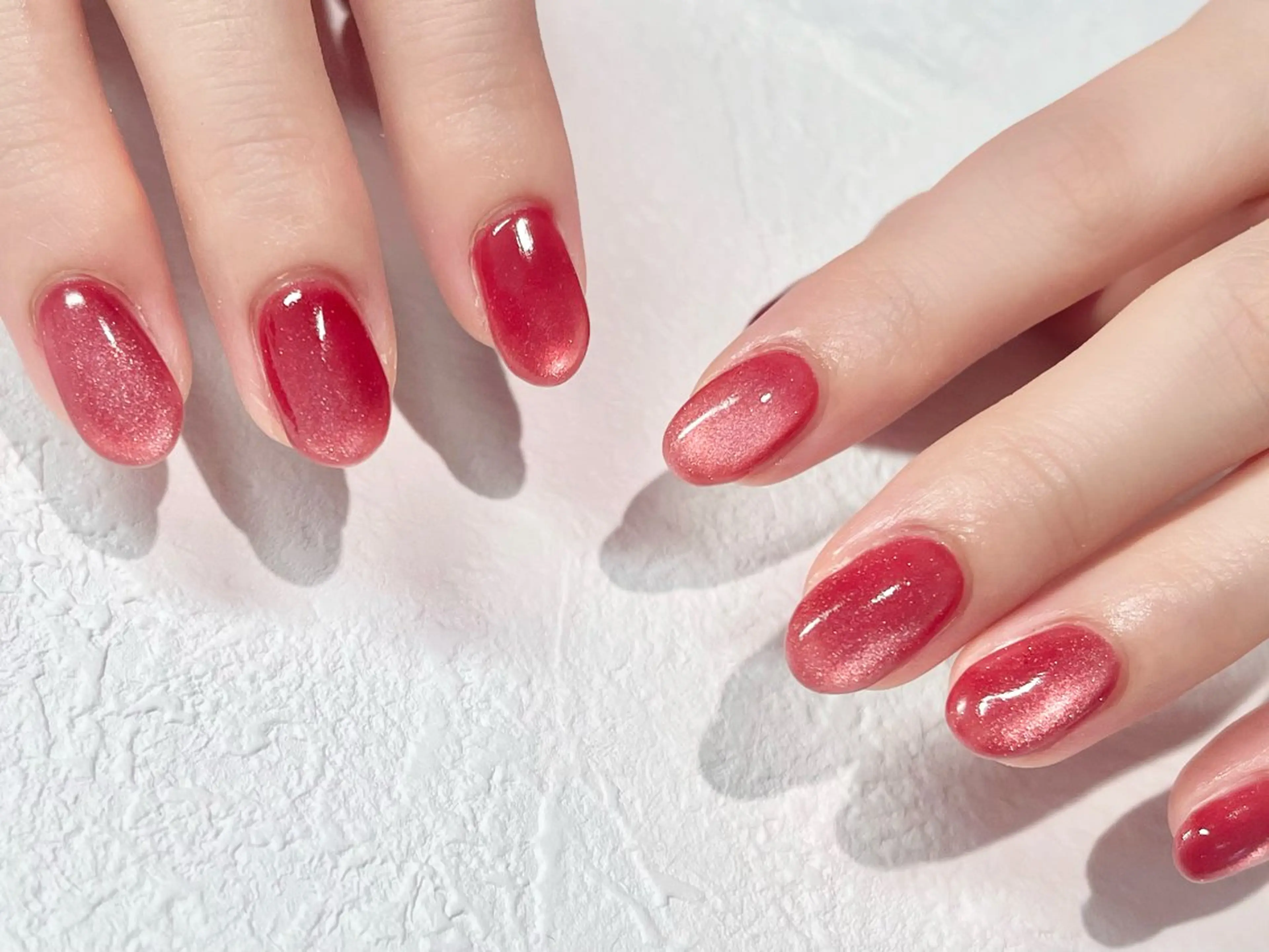 ネイル マグネットネイル 赤色 ハンドネイル EASTHAM 後藤百香のネイルデザイン