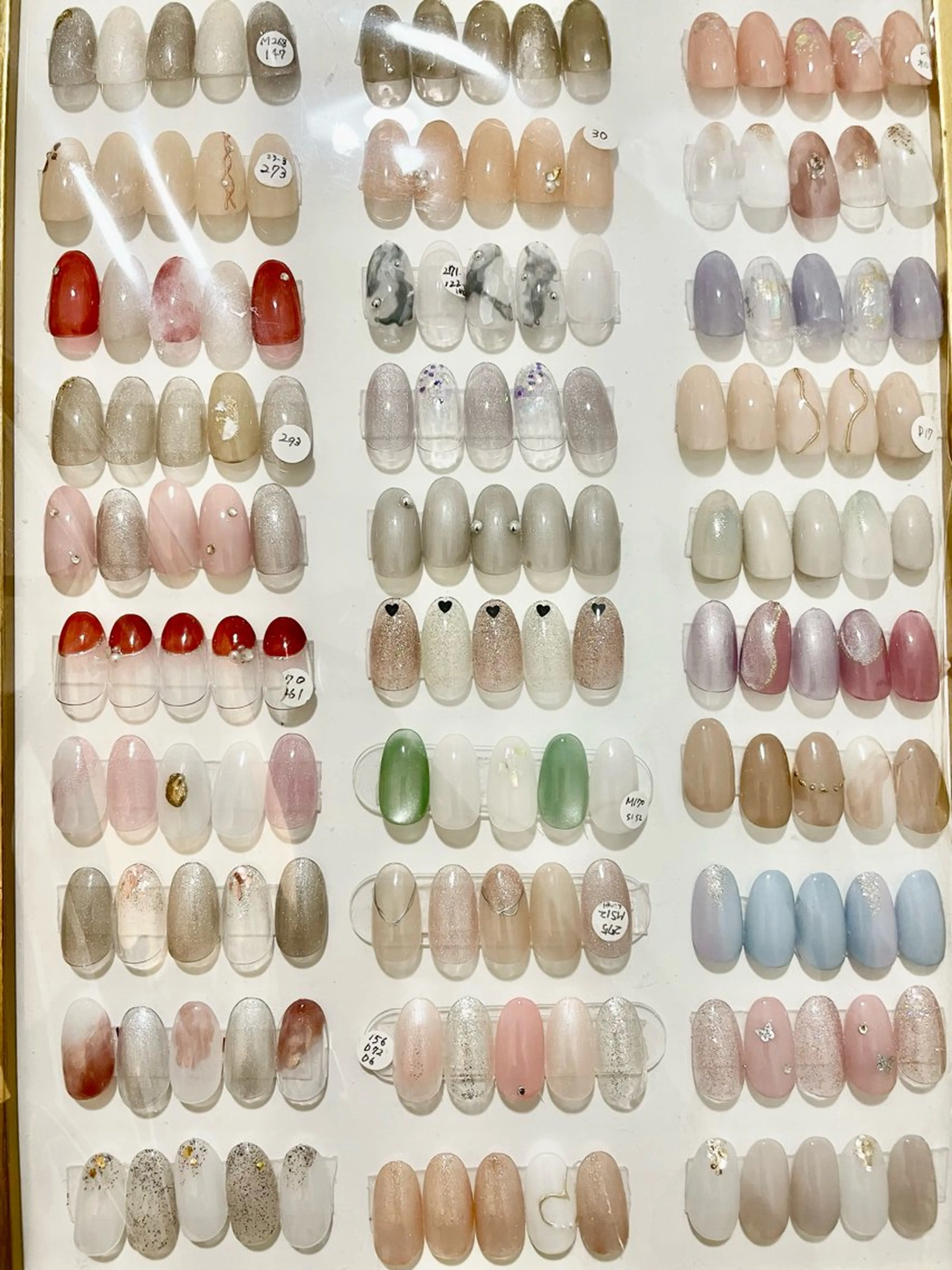 【オフ無料】シンプルデザインの写真