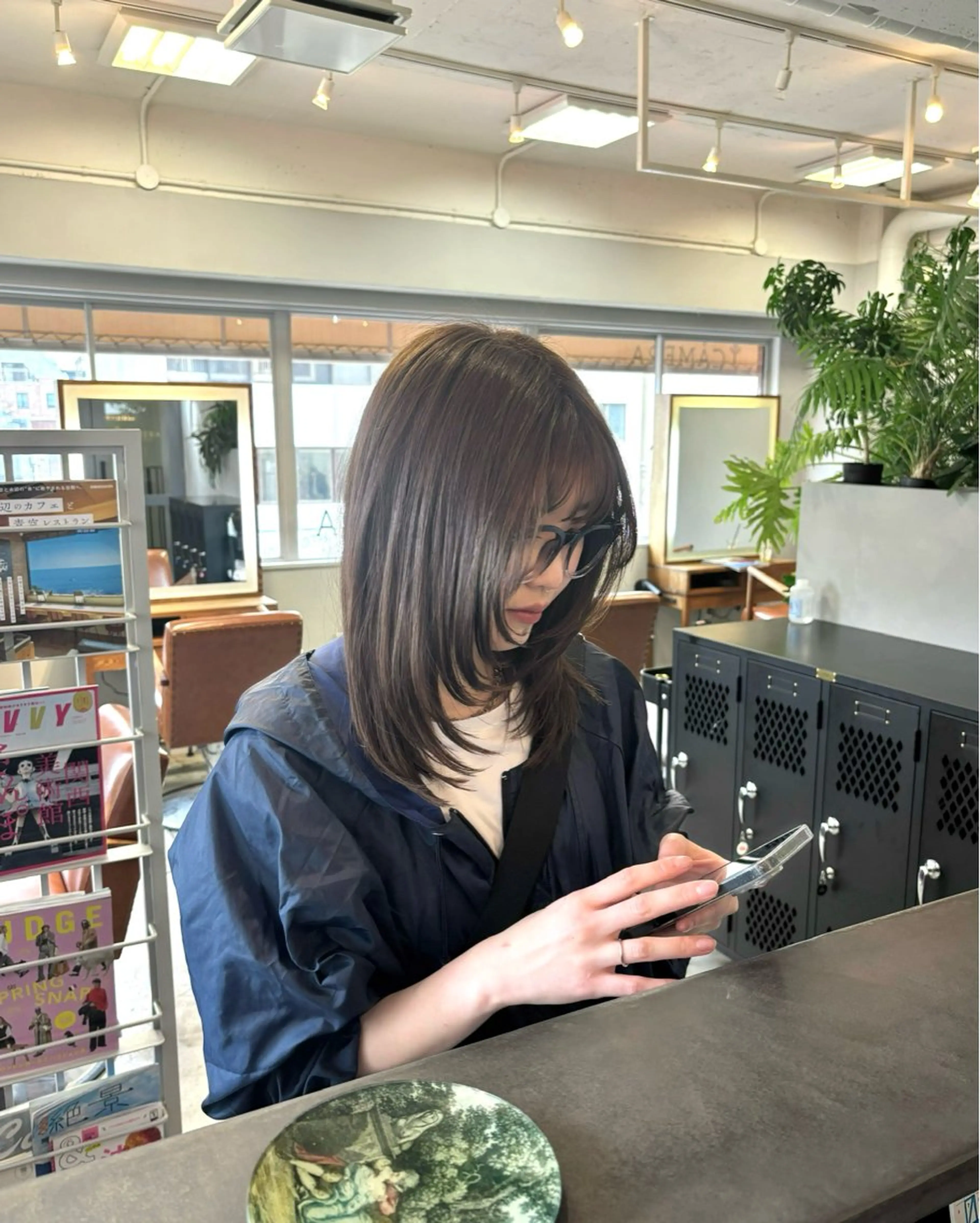 ミディアム カット 夜久 来実のヘアスタイル