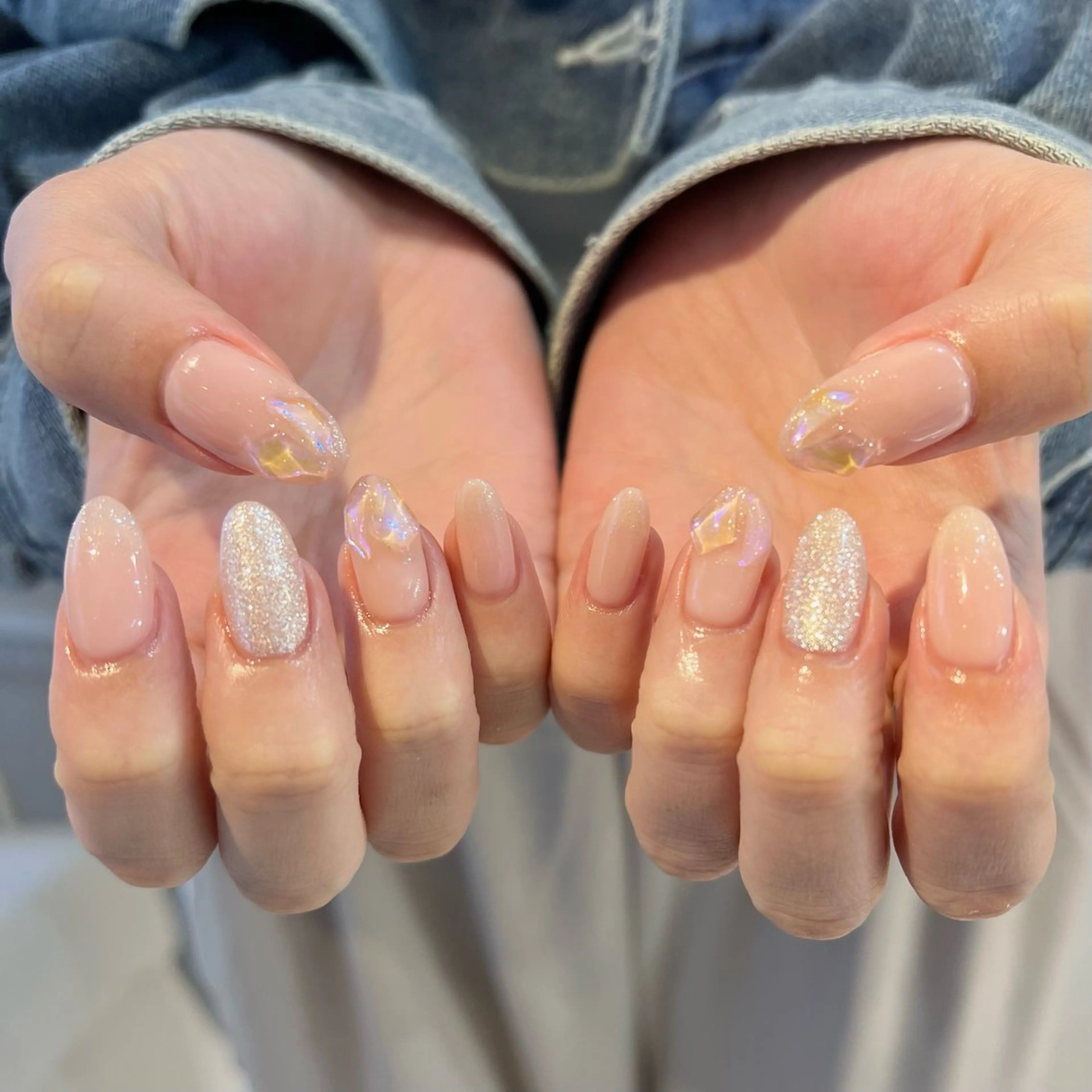 ネイル ラメ(グリッター) ハンドネイル 🎀チーク/ちゅるん 🫧chisa🎀のネイルデザイン