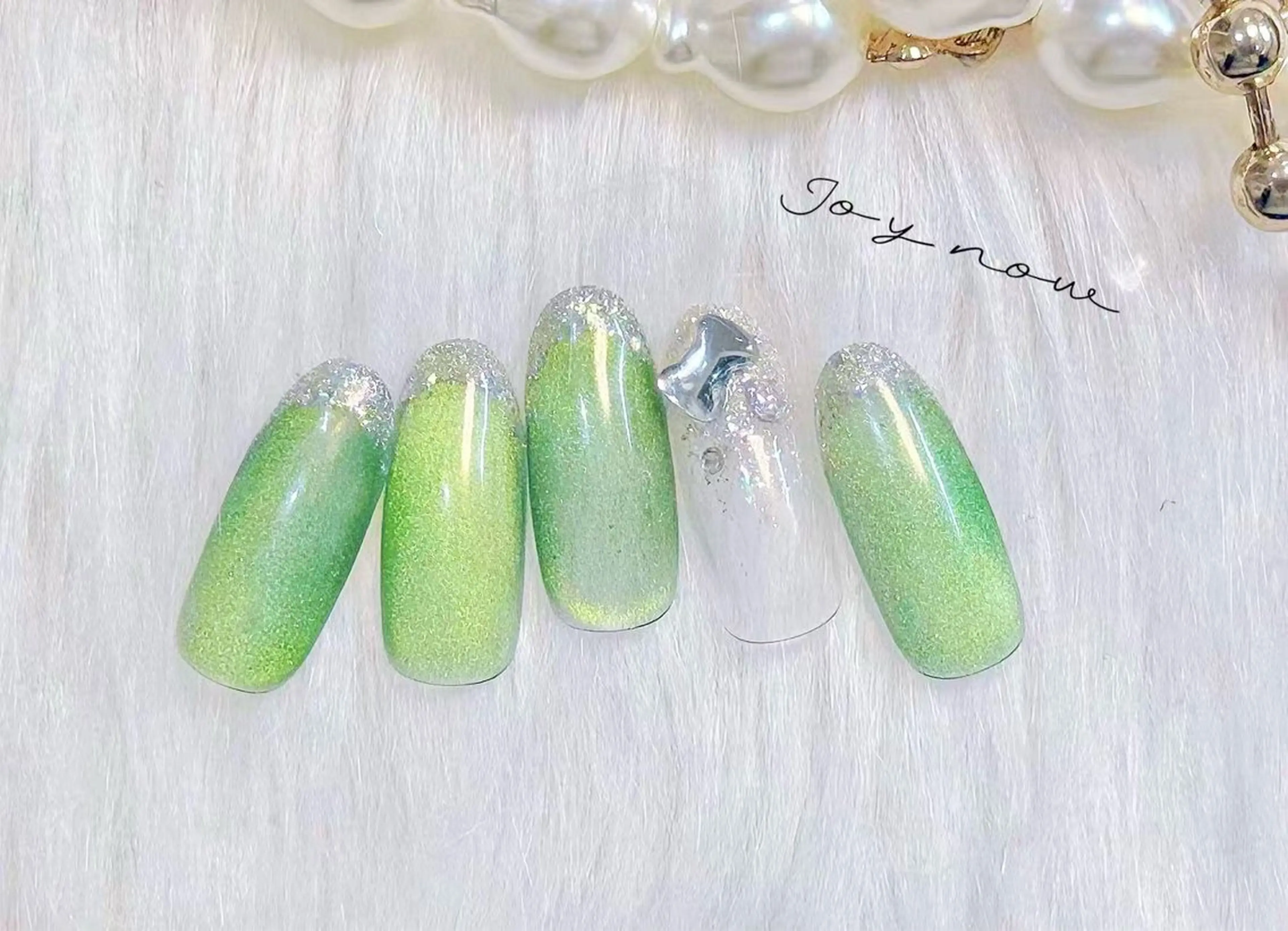 ネイル ジョイナウ所属・陳 玉叶のネイルデザイン