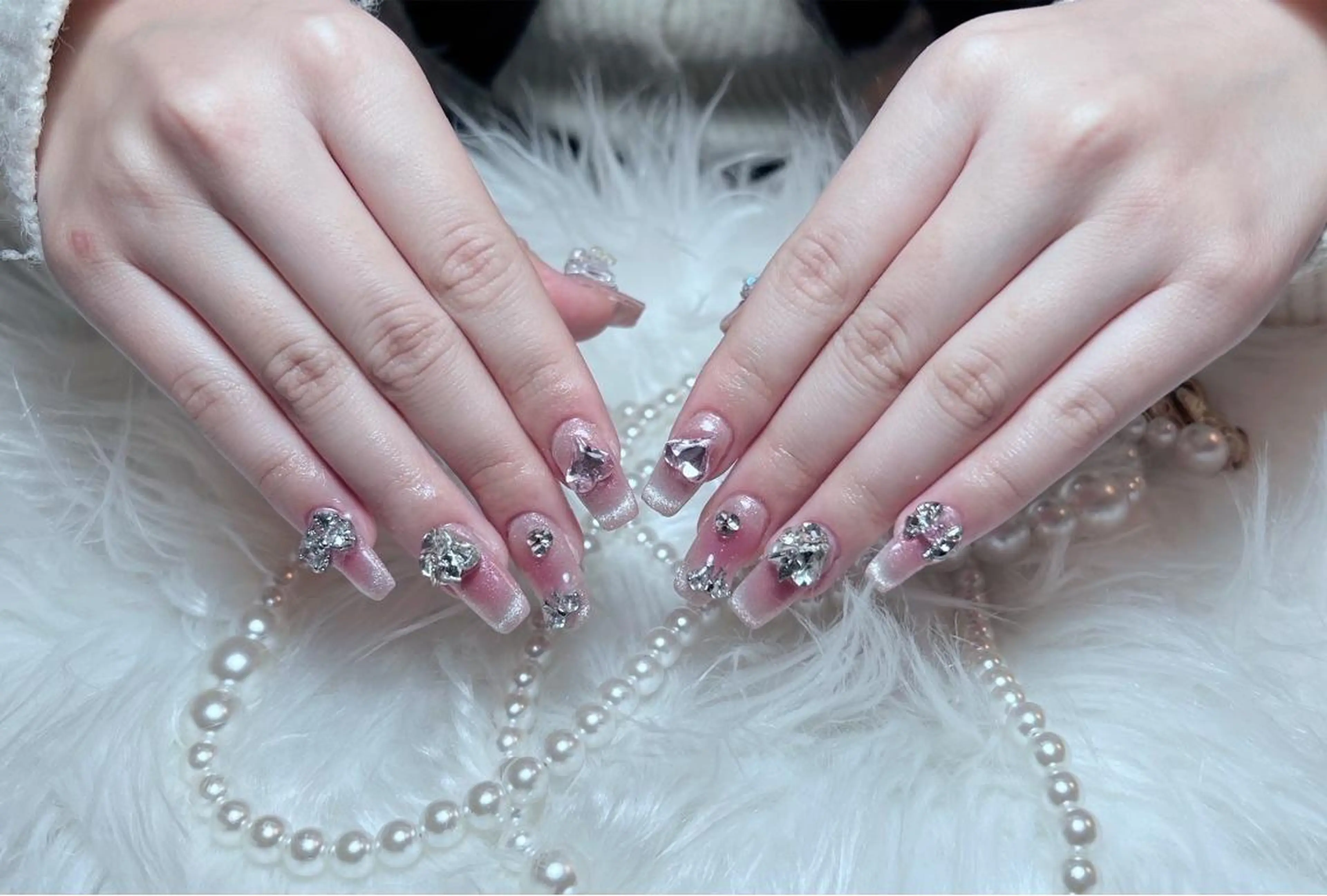 ネイル RAFFINE haru🦋🩵のネイルデザイン