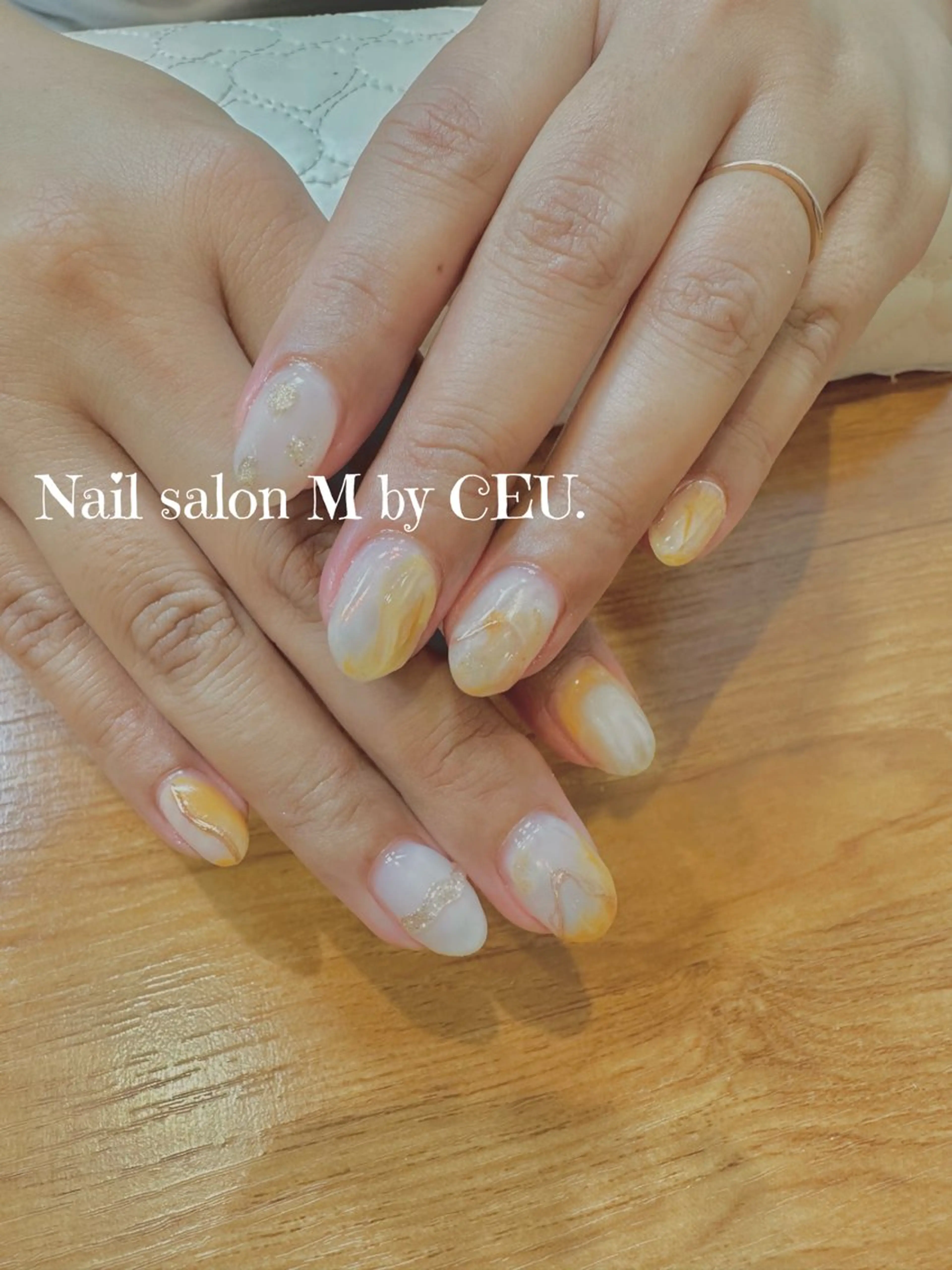 ネイル ラメ(グリッター) ハンドネイル Nail salon M所属・本郷台ネイル✳︎大人 女性隠れ家サロンのネイルデザイン