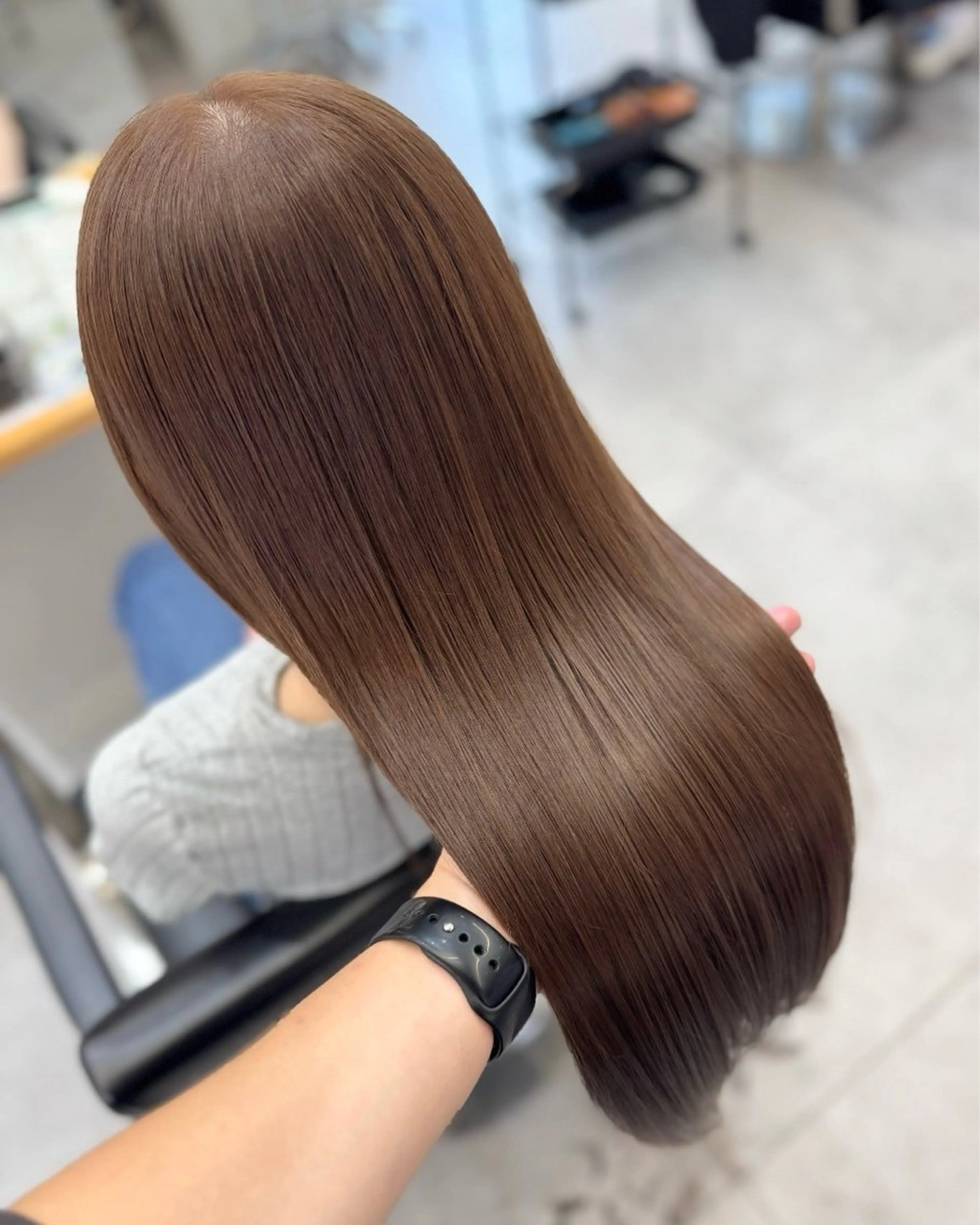 【平日限定☀️特別価格‼️】レイヤーカット＋高保湿トリートメントの写真