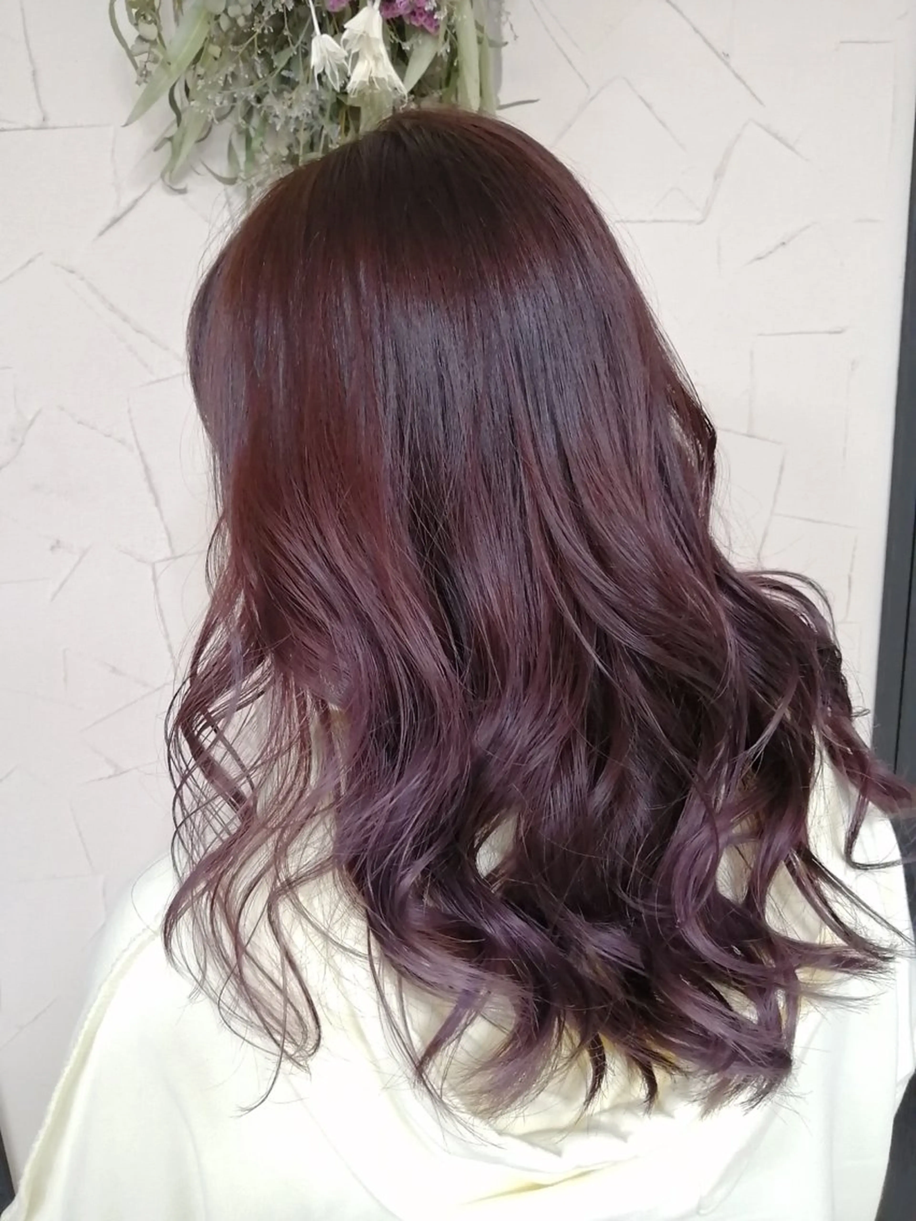 セミロング TELAHAIR 副代表　石川篤史のヘアスタイル