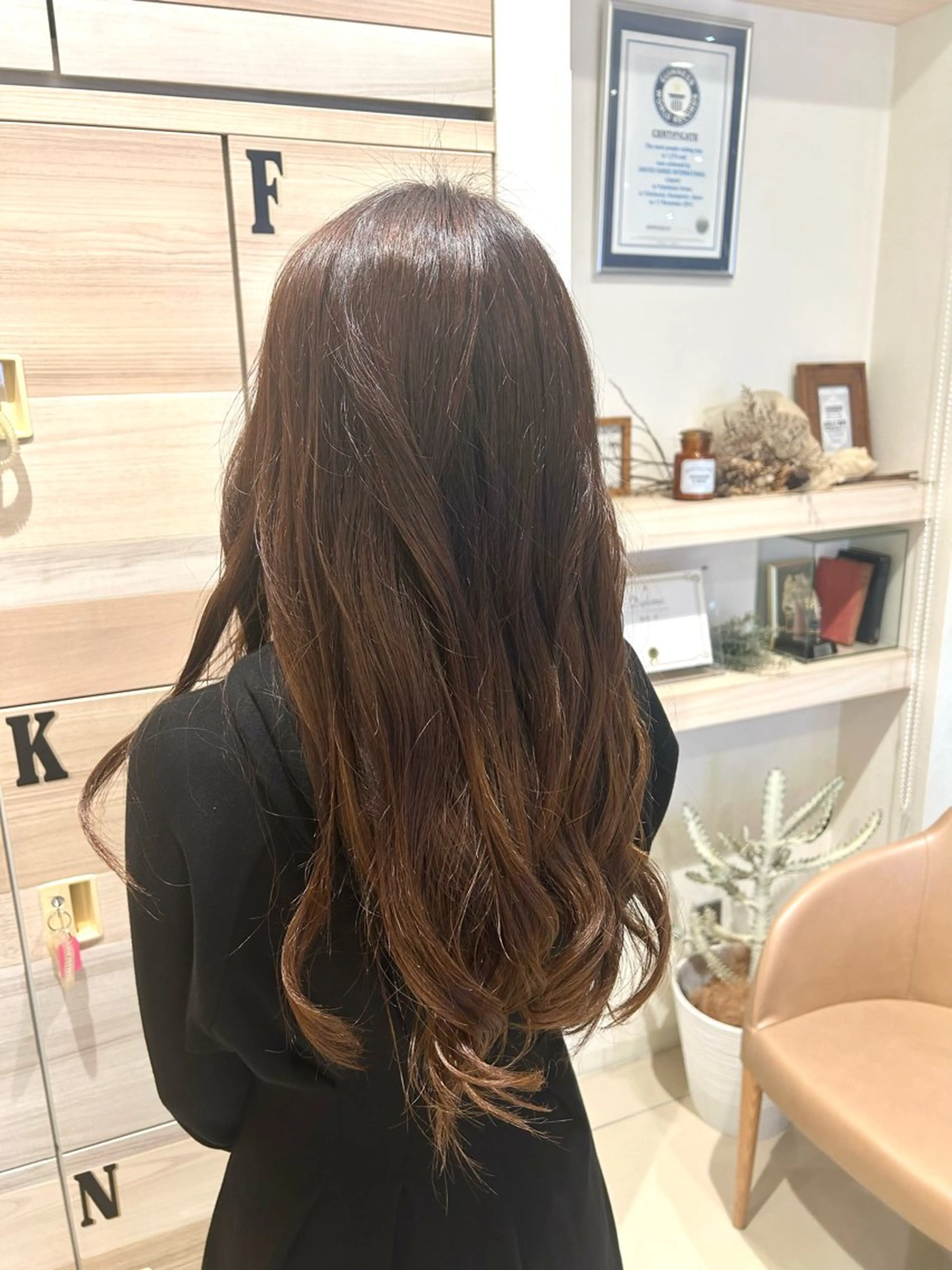 ロング カラー レディース募集中🎀 陸 愛夏のヘアスタイル
