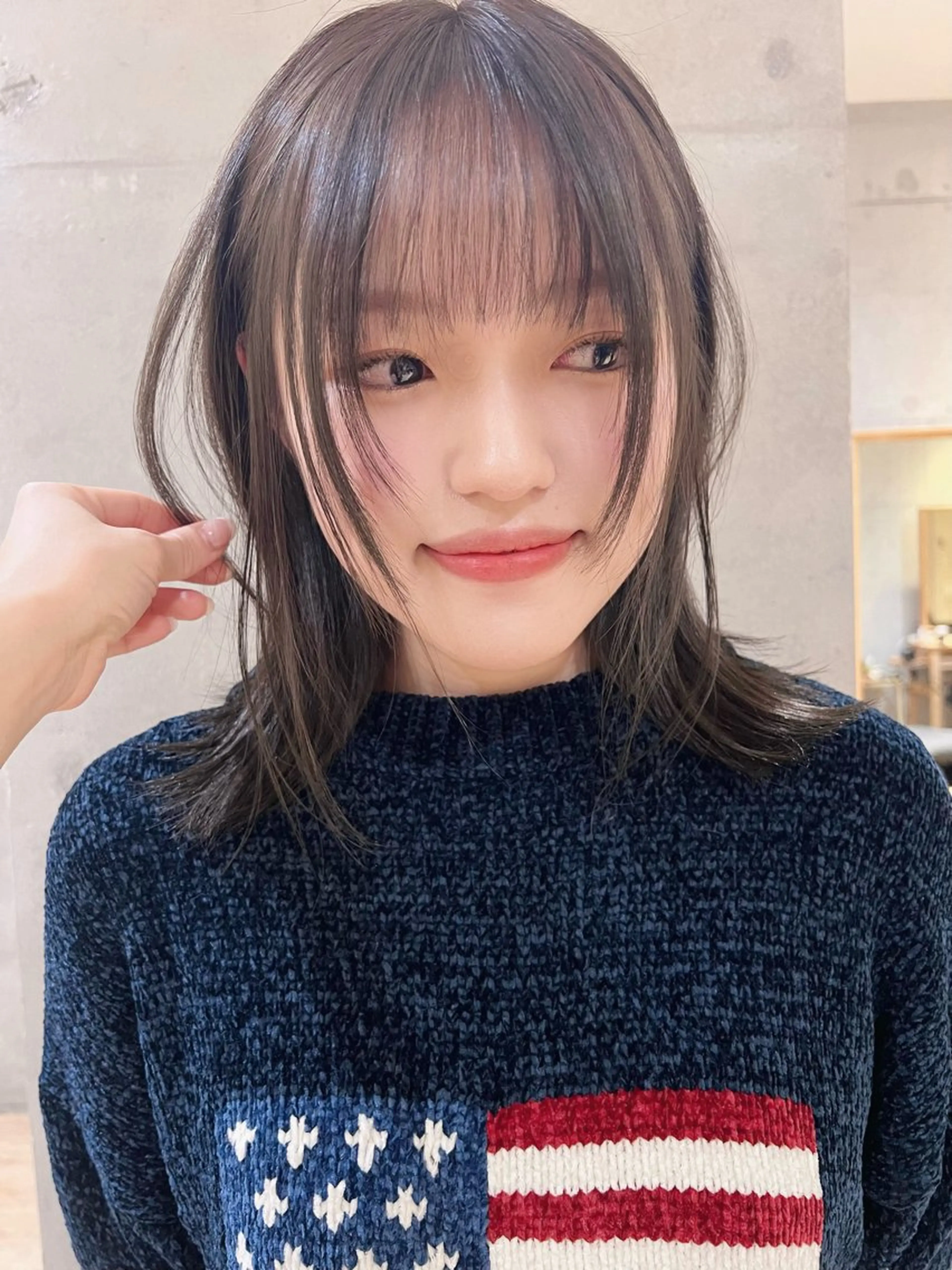 ミディアム カラー 小顔ショート🌿 Say.石川葵のヘアスタイル