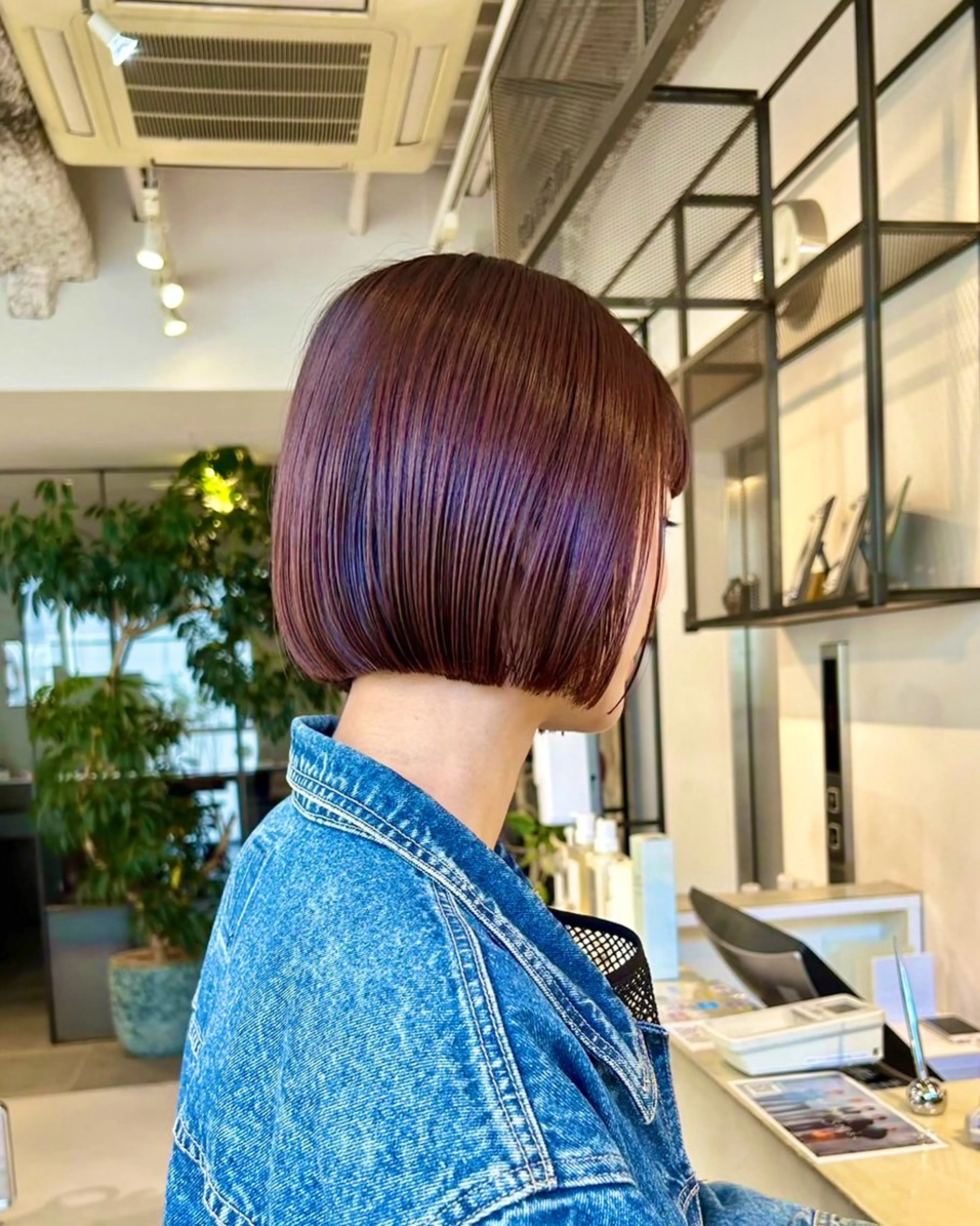 カラー ブリーチ ダブルカラー ブリーチなしカラー ボブ タグチ アスカのヘアスタイル