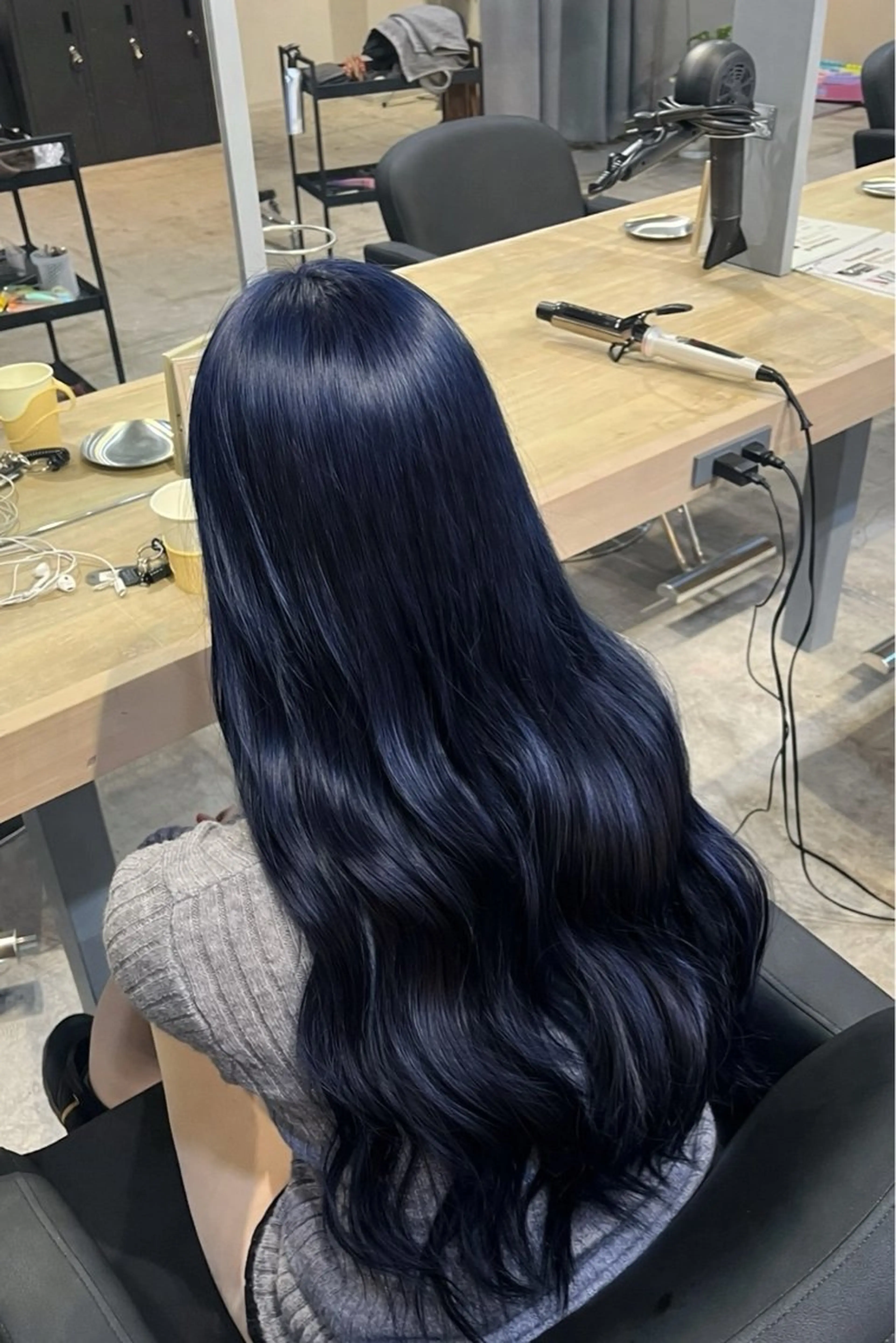 ロング カラー Lia 瑠莉花のヘアスタイル