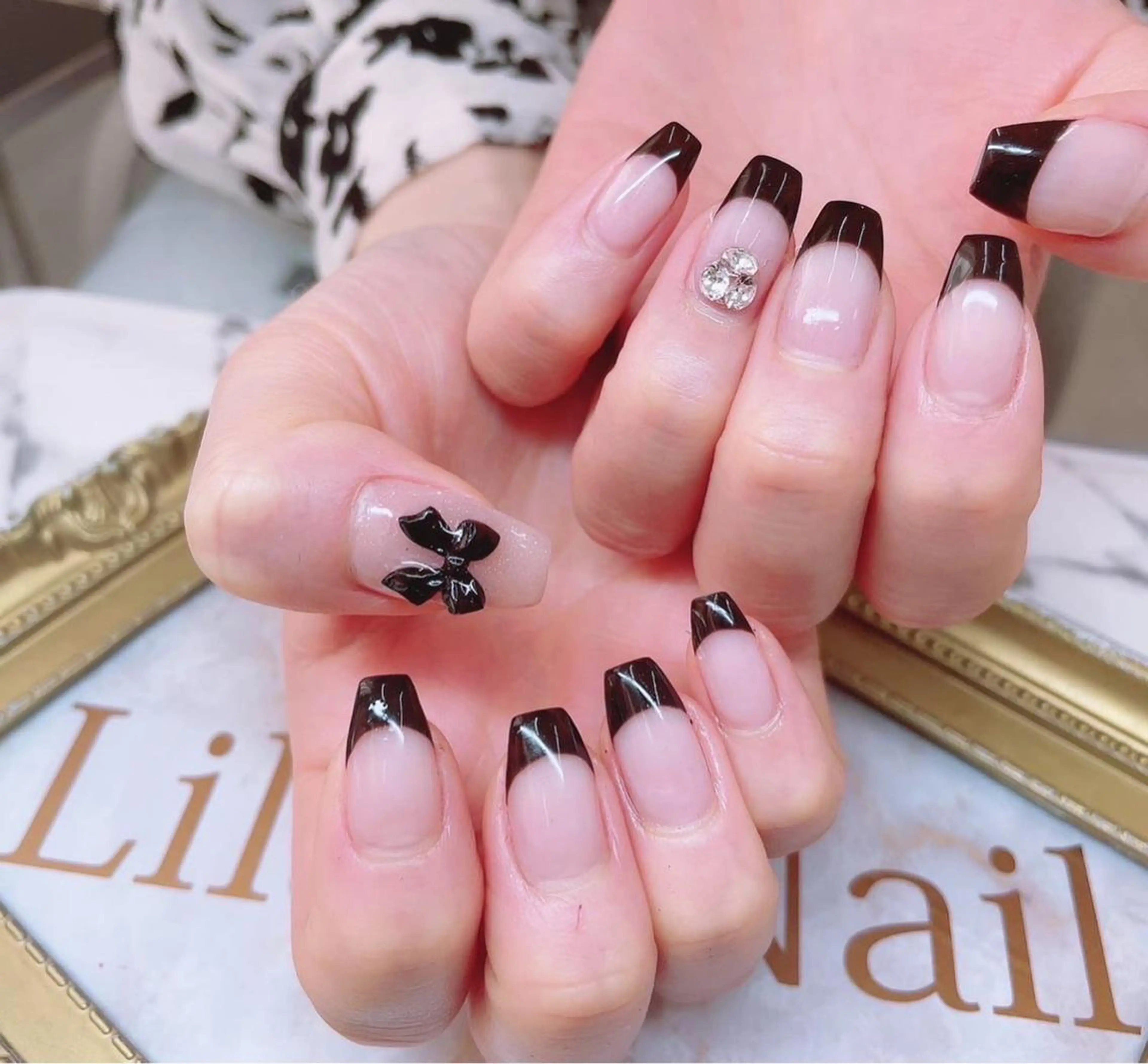 ネイル フレンチネイル ジェルネイル 卒業式 ハードジェル ロングネイル Lilas Nailのネイルデザイン