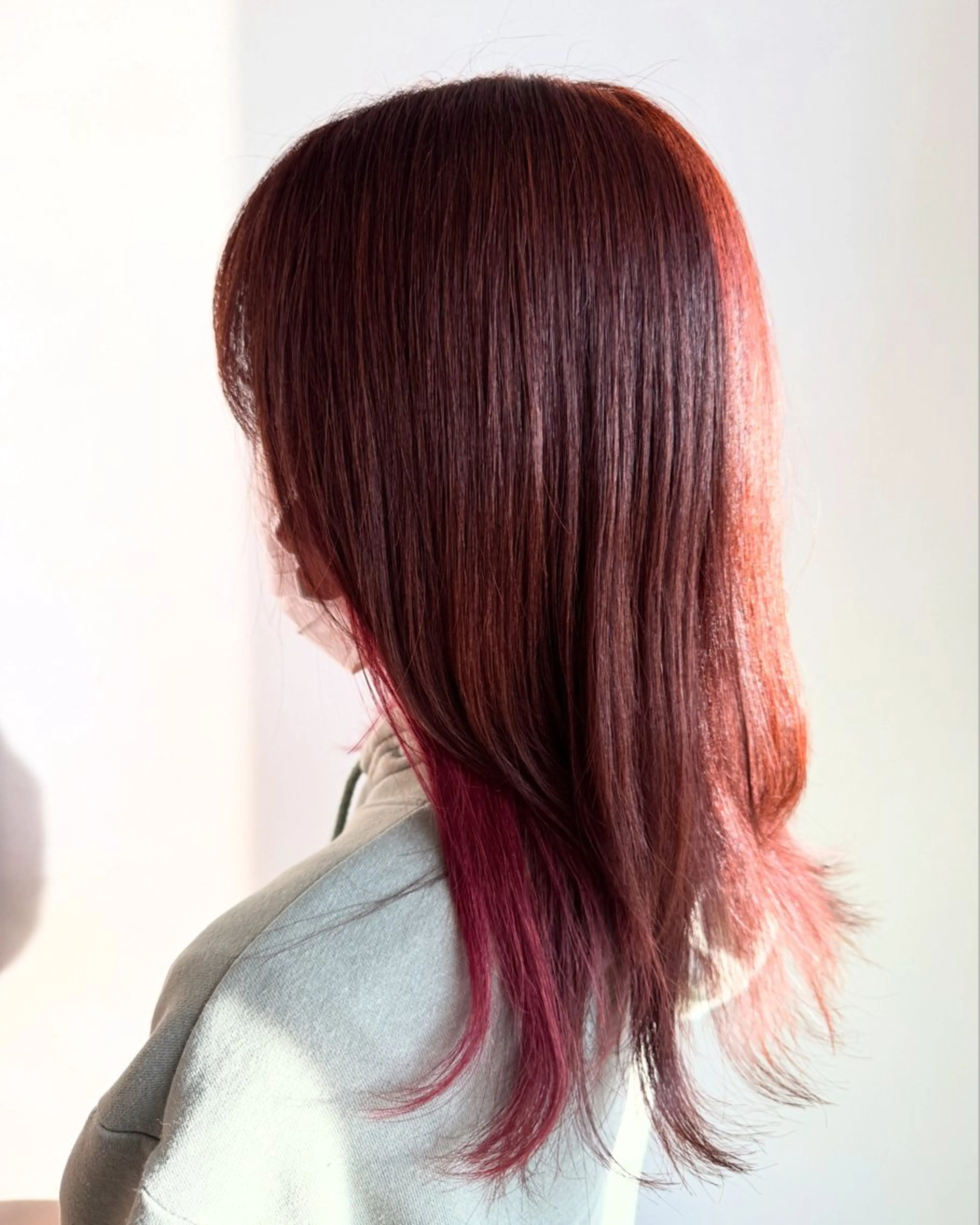 ミディアム カラー 大塚 しおりのヘアスタイル