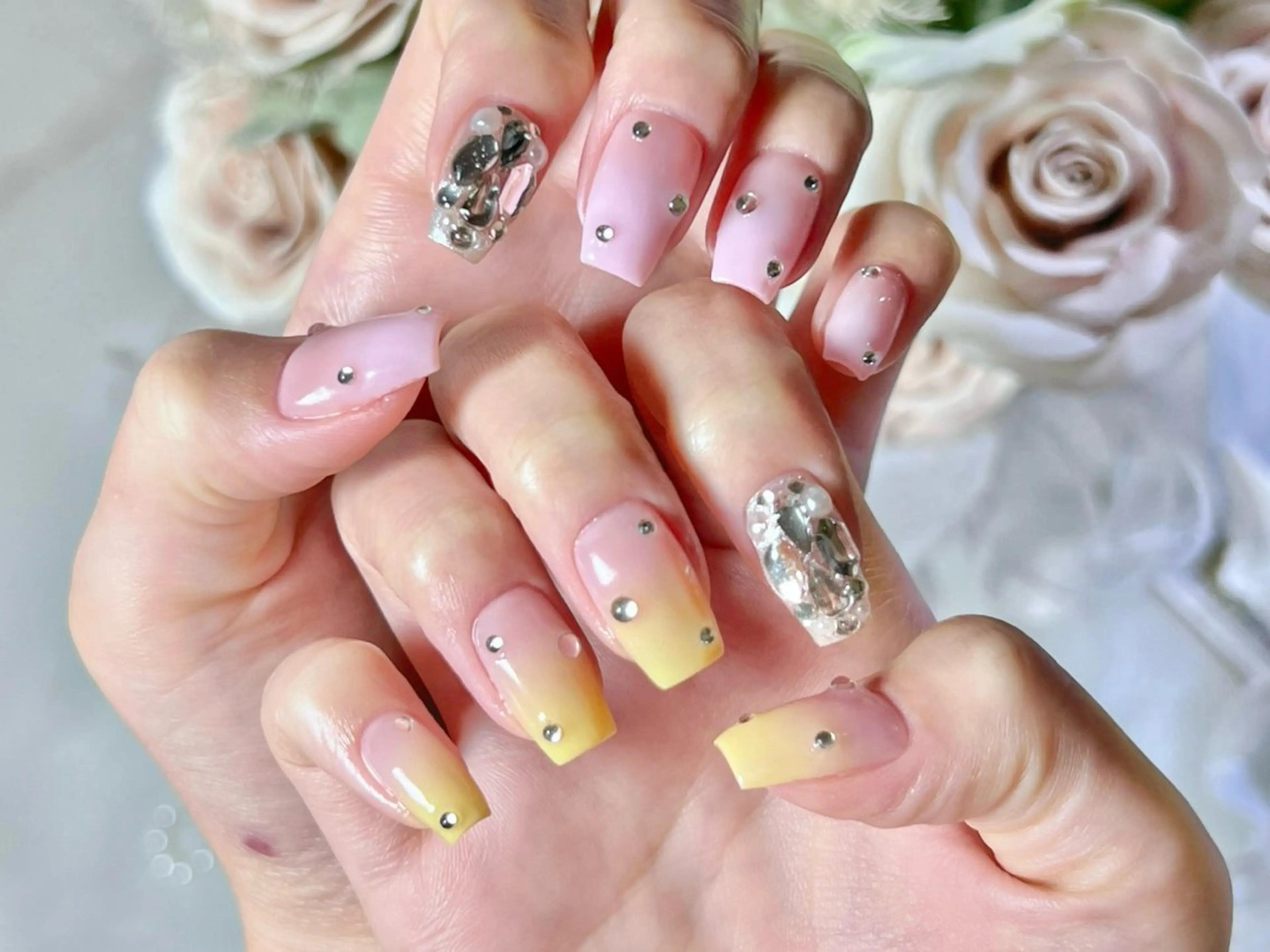 ネイル 春ネイル ワンホンネイル ハンドネイル Painty nailのネイルデザイン