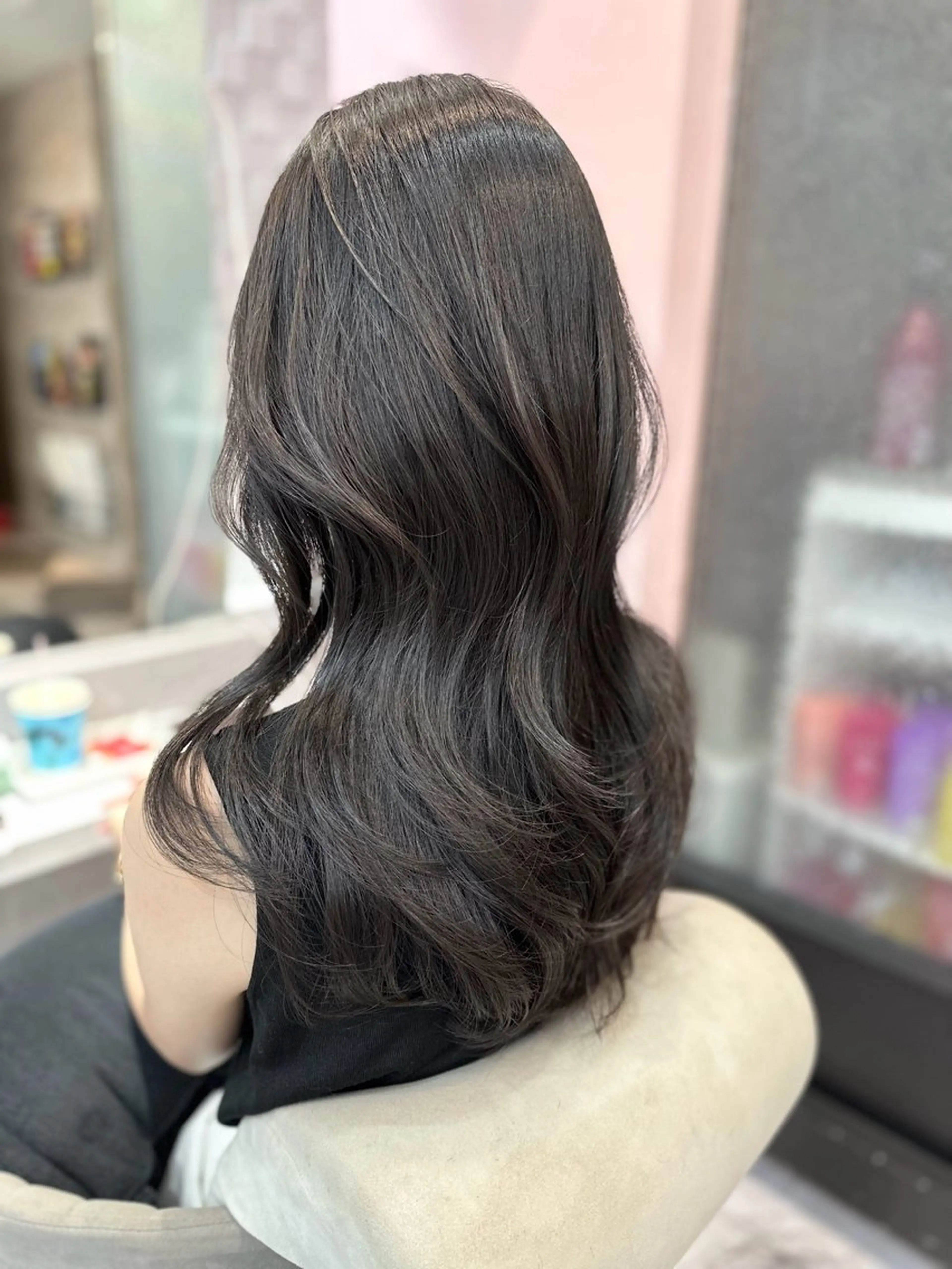 ロング ヘアカラー 立花 怜礼のヘアスタイル