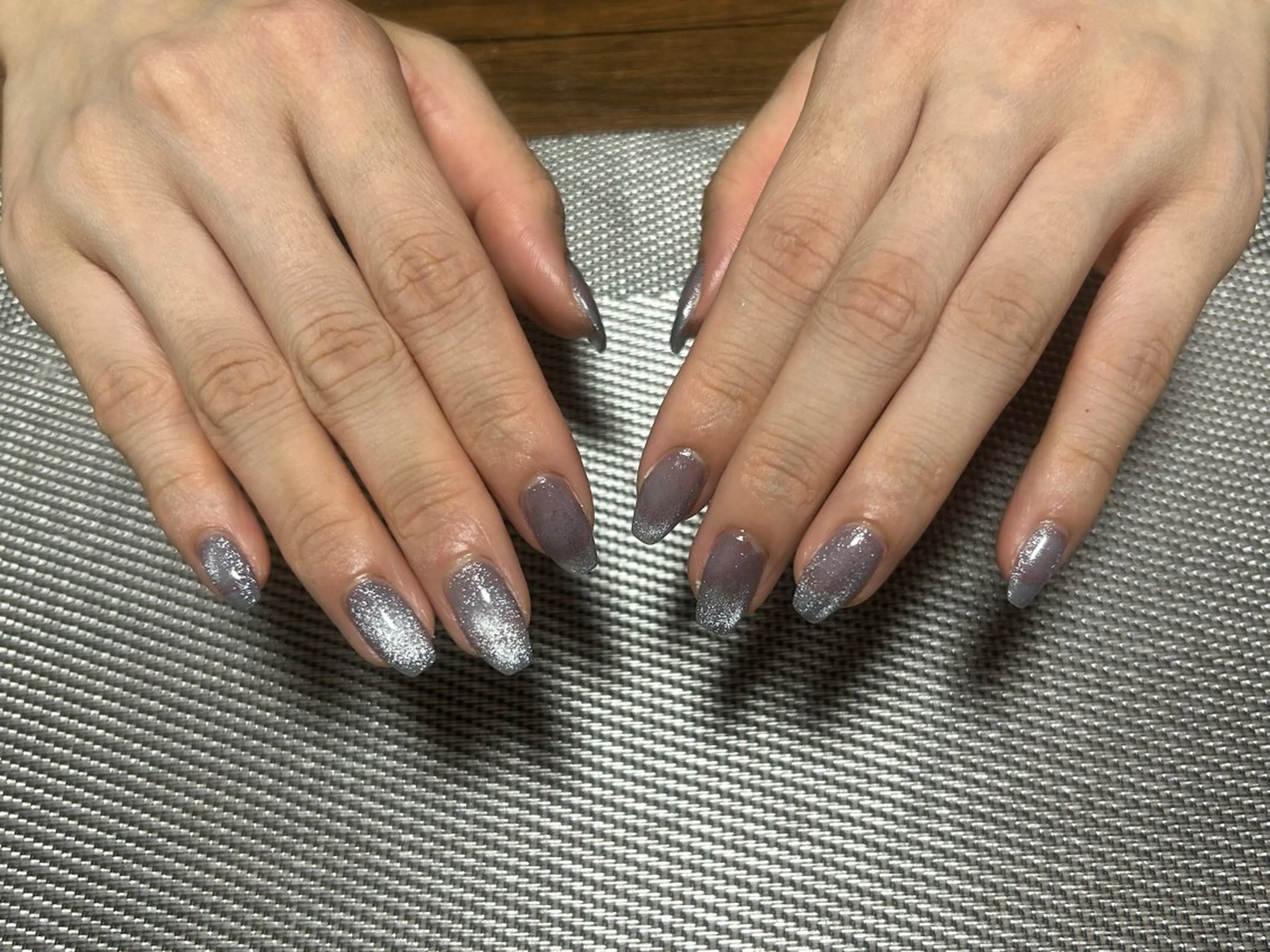 ネイル マグネットネイル マグネットワンカラー ネイビー ワンカラーネイル ハンドネイル i nailのネイルデザイン