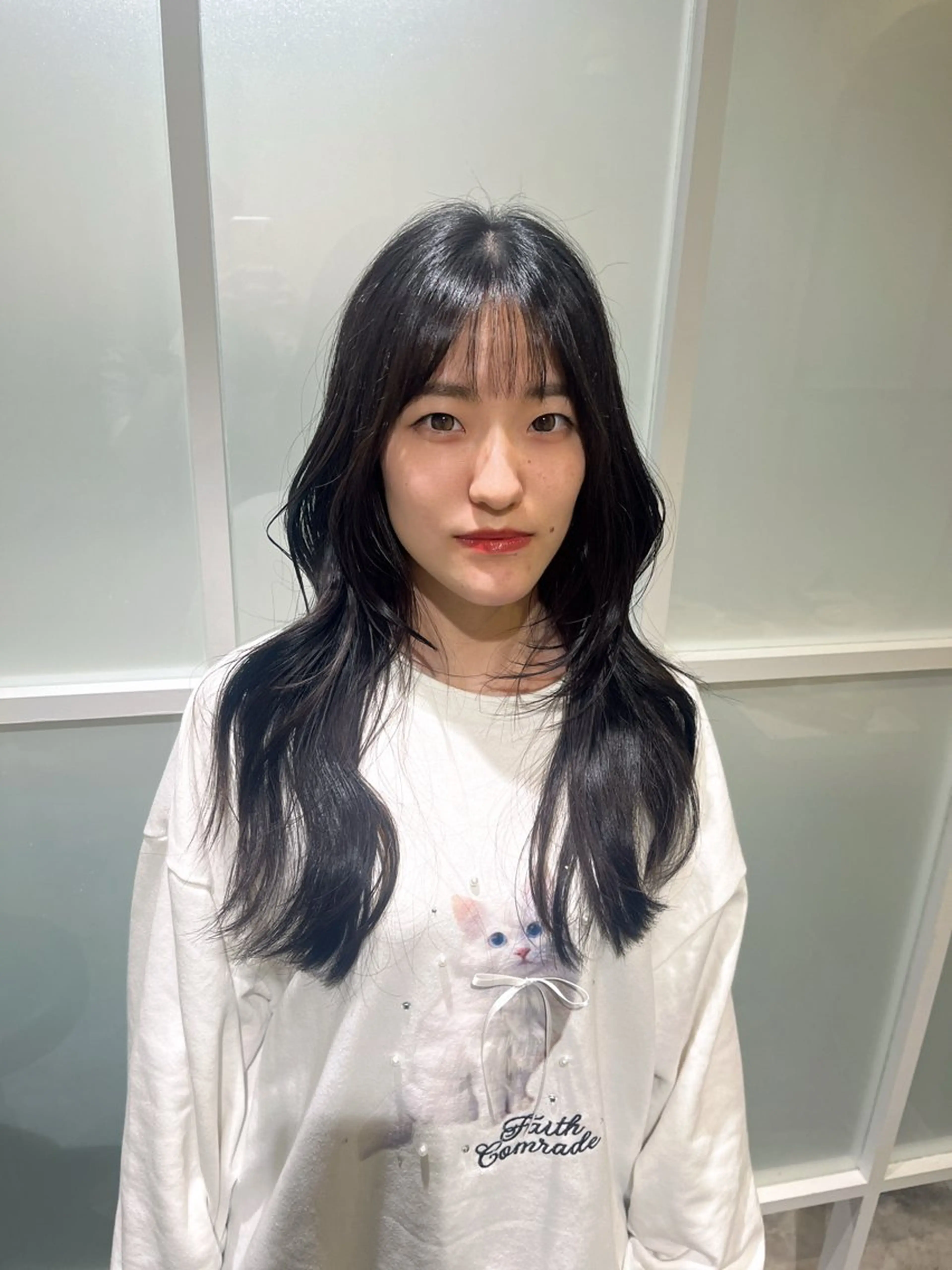 ロング 韓国風ヘア レイヤーカット ロング 小顔カット 🩵tocca yui🩵のヘアスタイル