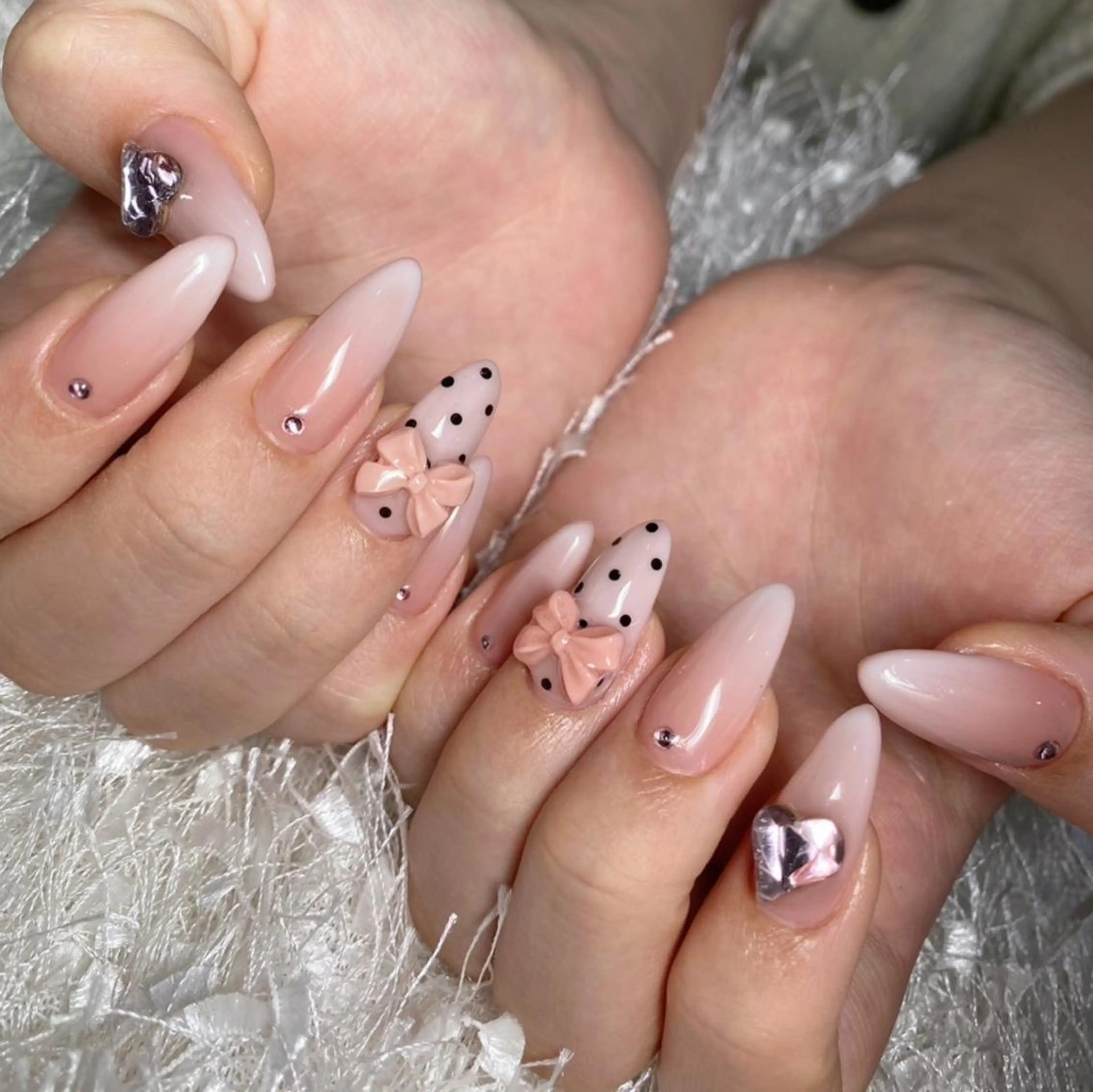 ネイル 長さ出し フレンチネイル ジェルネイル グラデーション 韓国ネイル ハンドネイル Nail&eye Belire 新宿のネイルデザイン