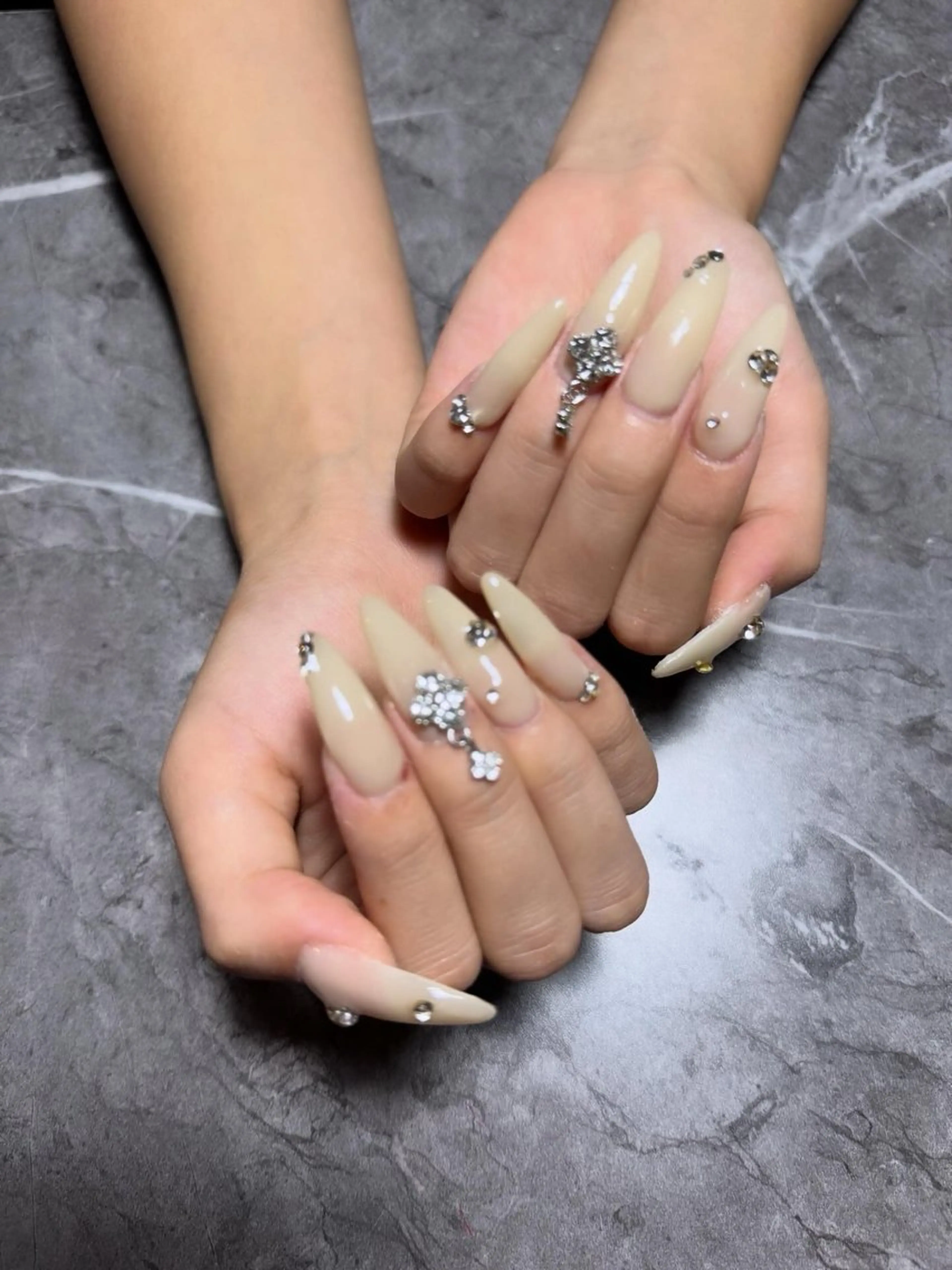 ネイル nail lam kykaのネイルデザイン