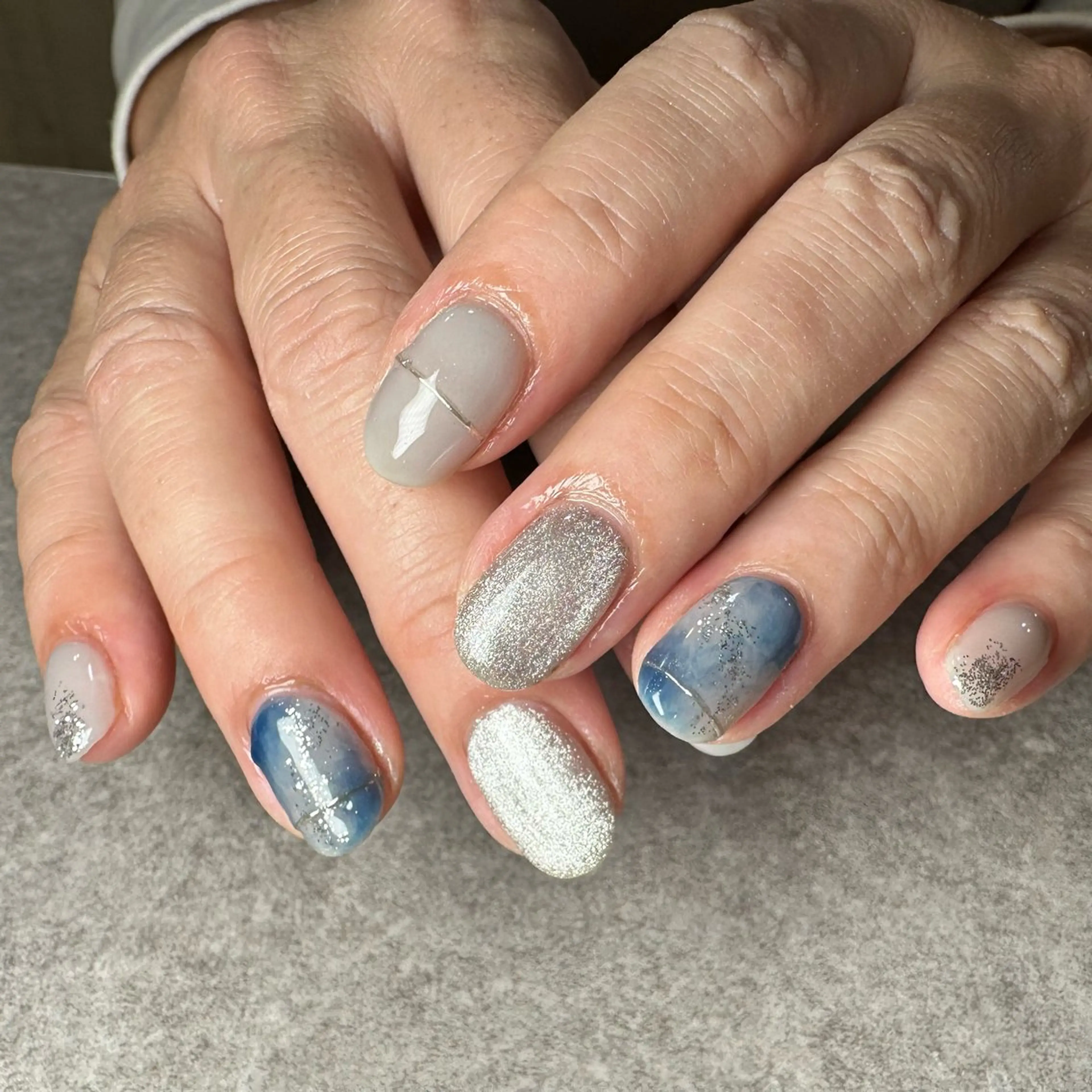 ネイル elu船橋 SAKURAのネイルデザイン