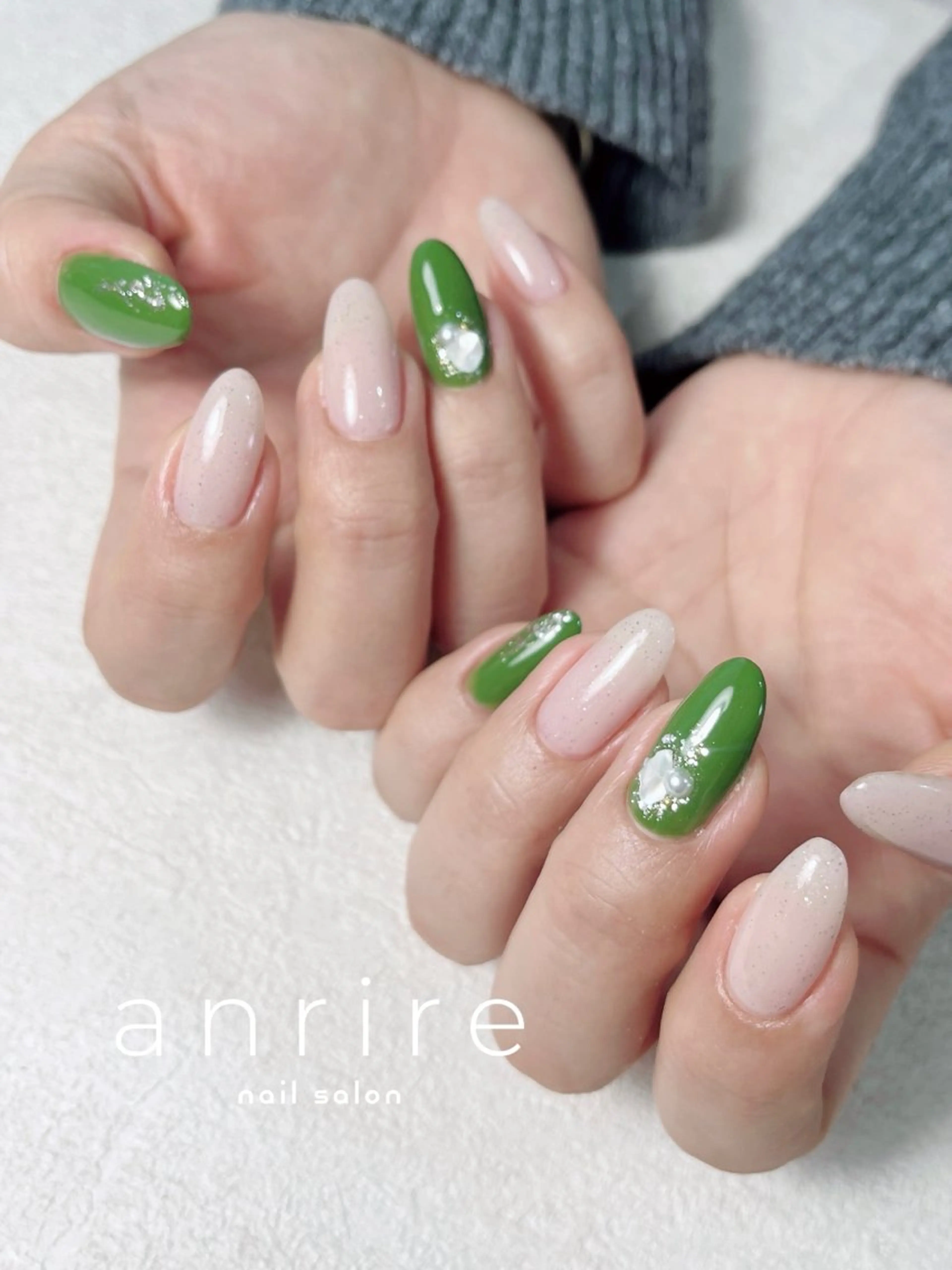 ネイル ジェルネイル ラメ(グリッター) パラジェル シンプルネイル 冬ネイル ハンドネイル nailsalon anrireのネイルデザイン