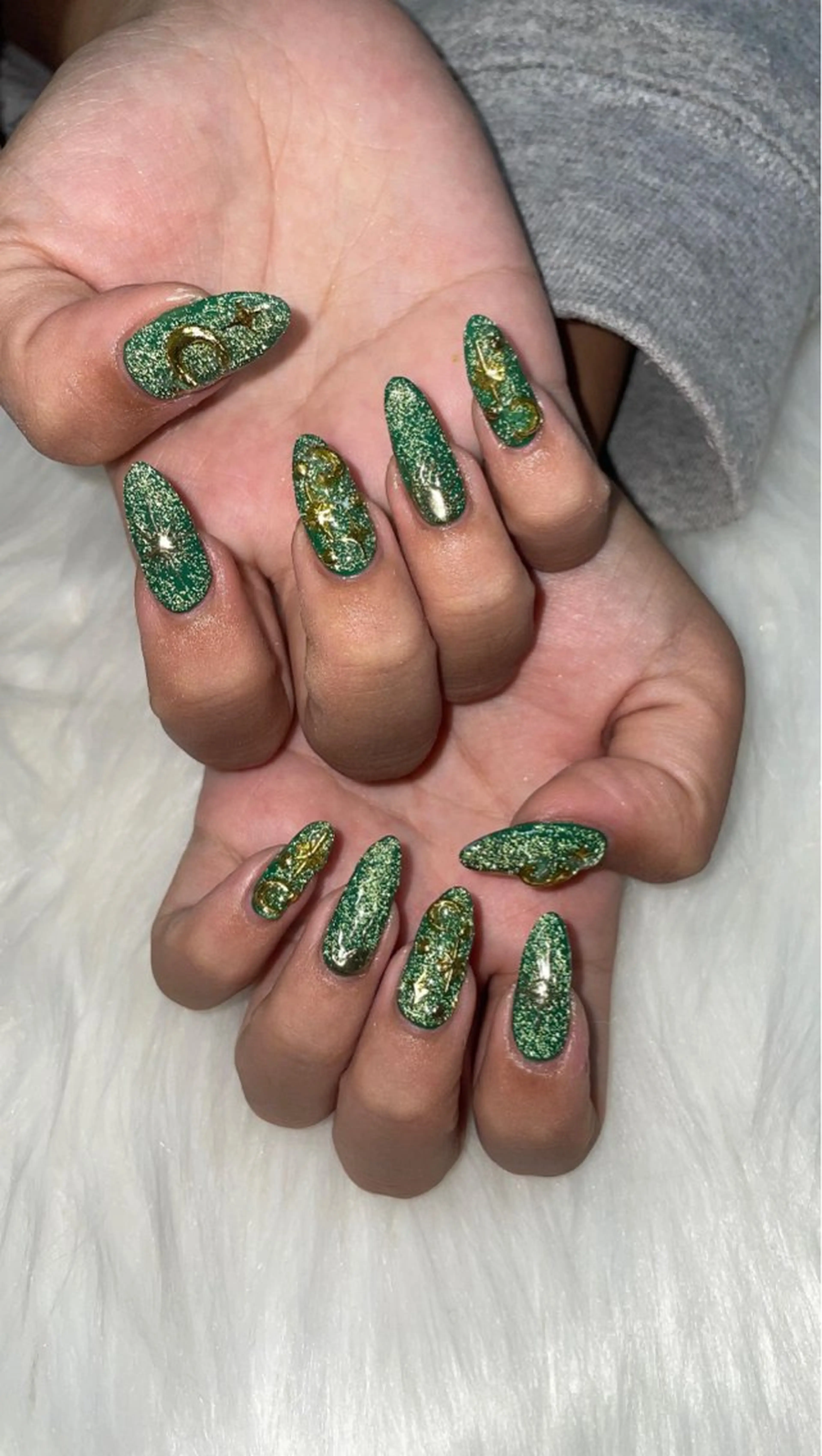 ネイル ハンドネイル 黒川 実祐のネイルデザイン