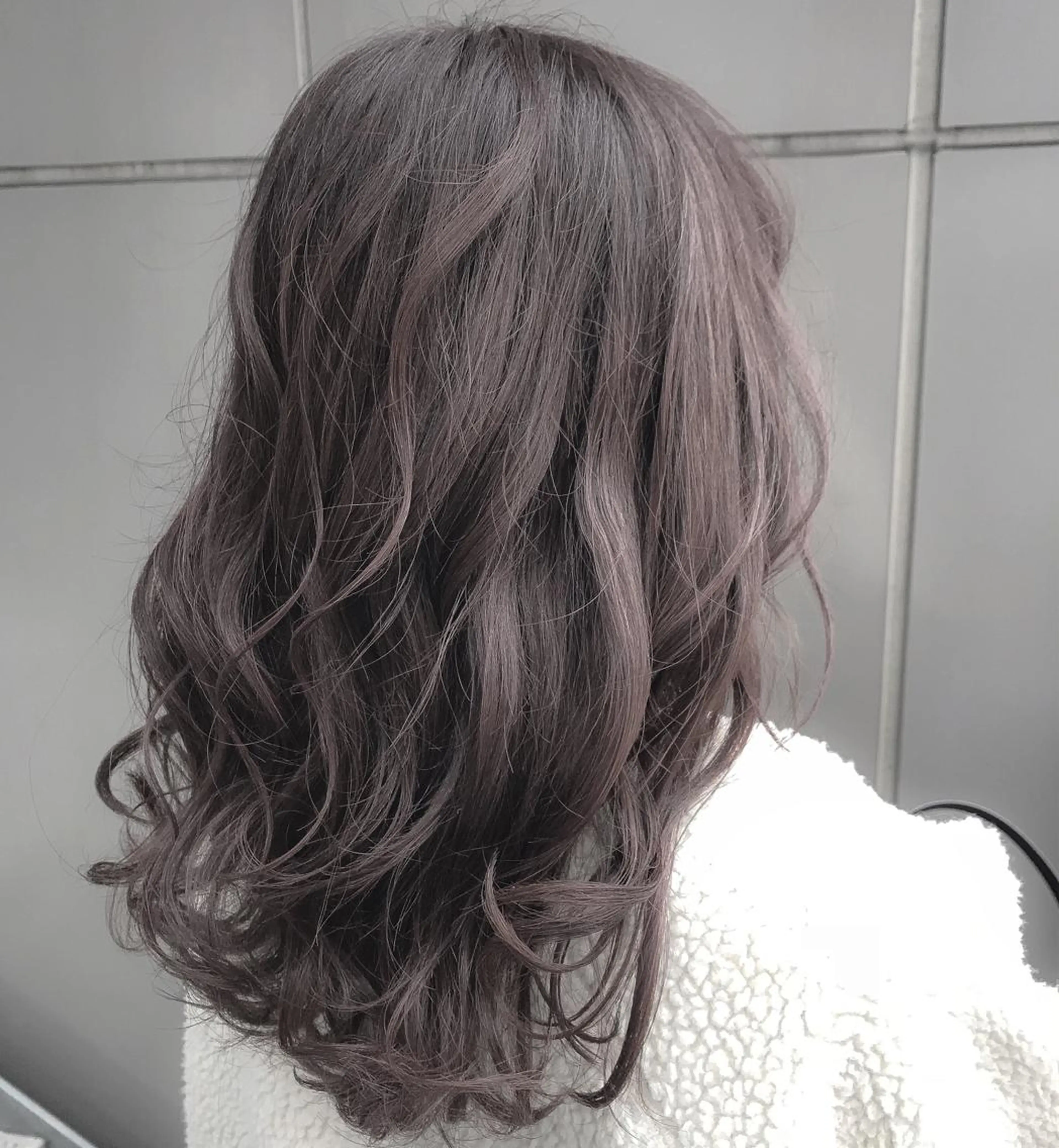 ミディアム カラー アッシュ イルミナカラー ピンクカラー ピンクアッシュ 【透明感、艶髪】西村 有司のヘアスタイル