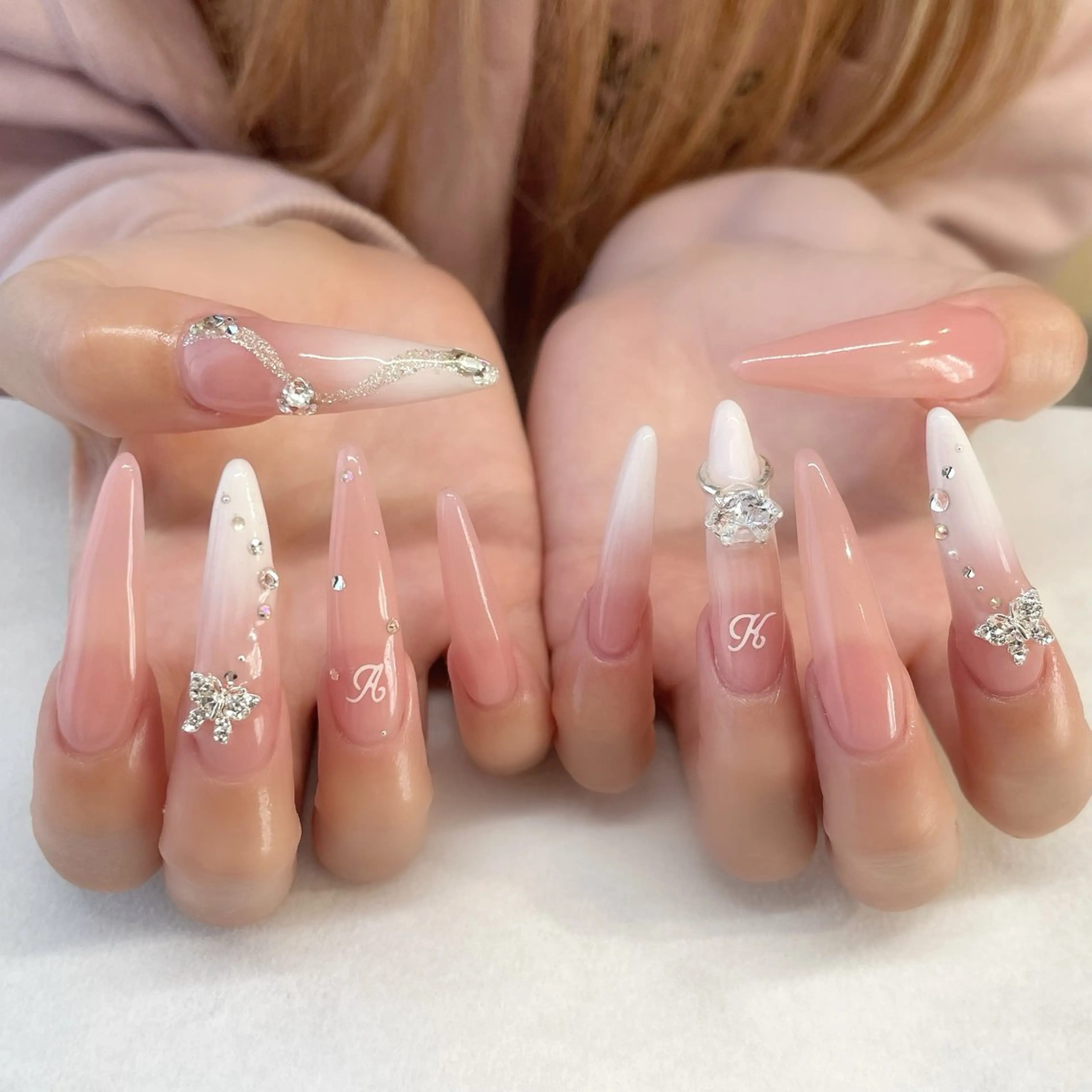 ネイル ハンドネイル 💎🐰 saki. m 🐰💎のネイルデザイン