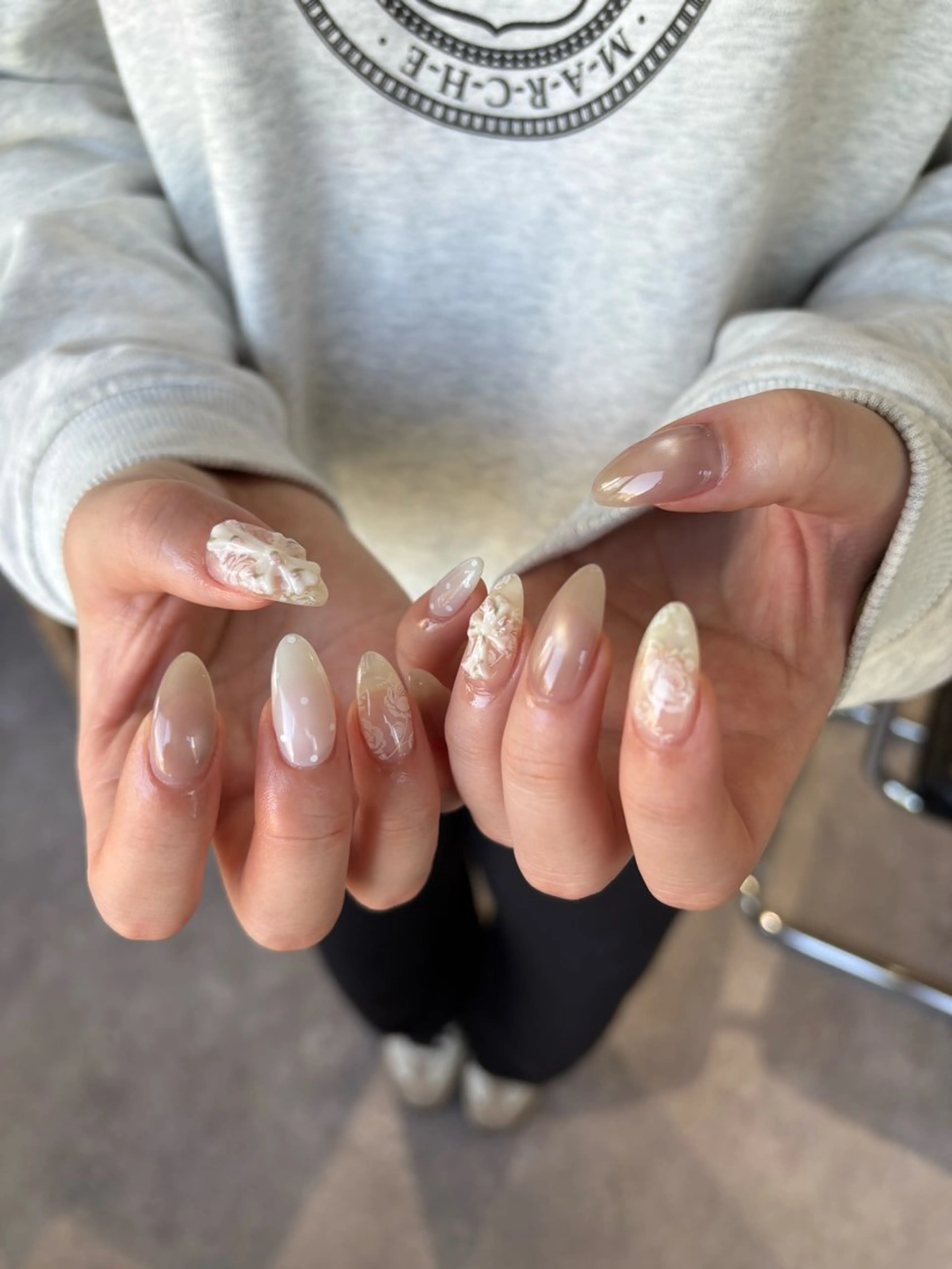 ネイル Elle. ASAMIのネイルデザイン