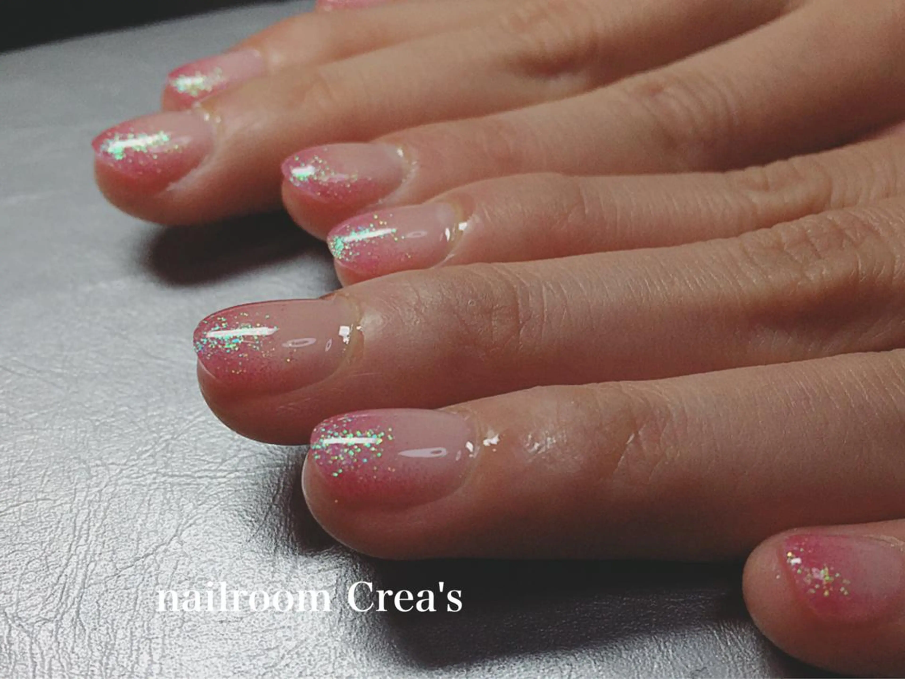 ネイル グラデーション ラメ(グリッター) ラメグラデーション nailroom Crea'sのネイルデザイン