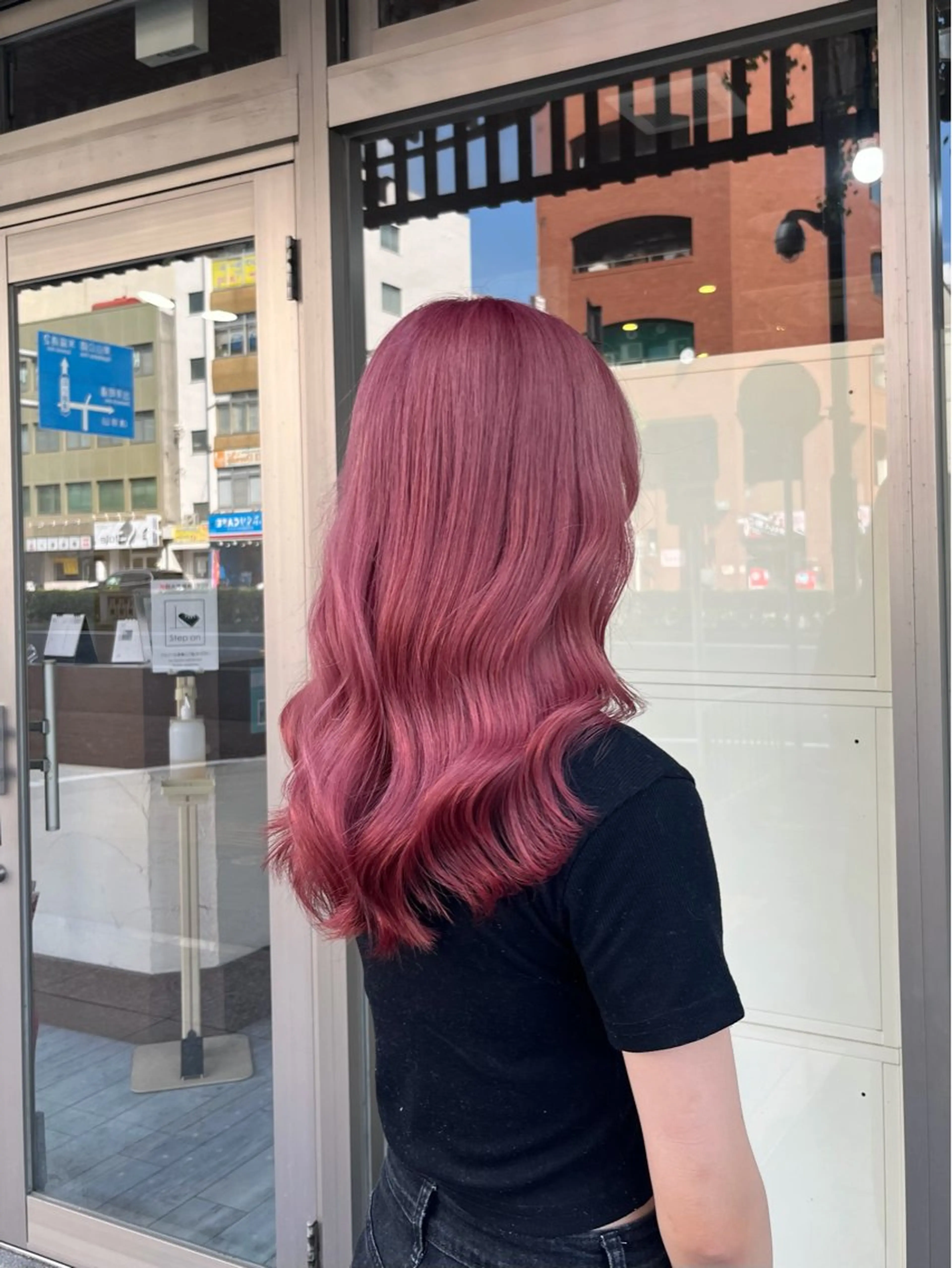 セミロング カラー ピンクカラー カット ヘアカラー トリートメント 村田梨乃/ minim hairのヘアスタイル