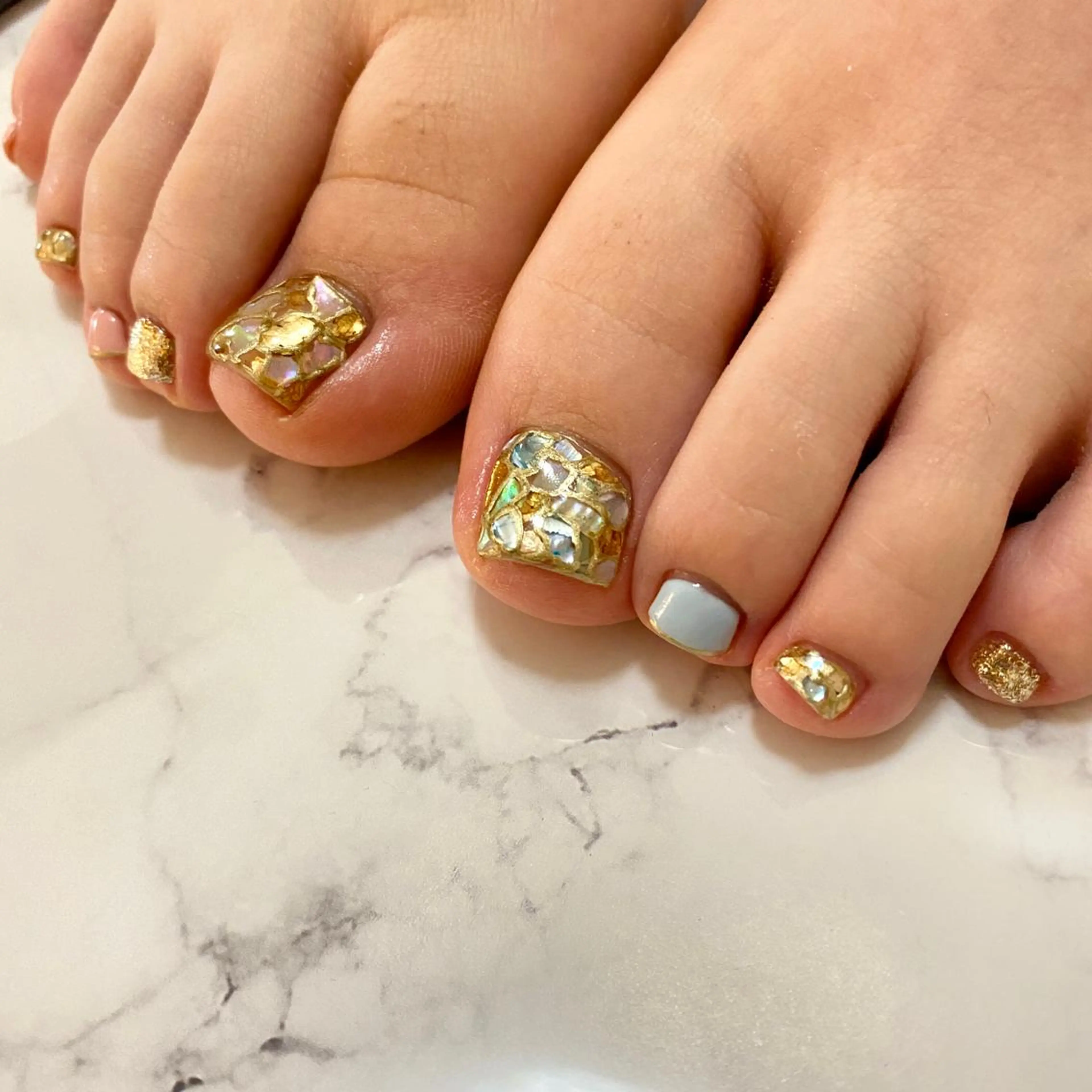 ネイル フットネイル ハンドネイル フットネイル ease NAIL SALONのネイルデザイン