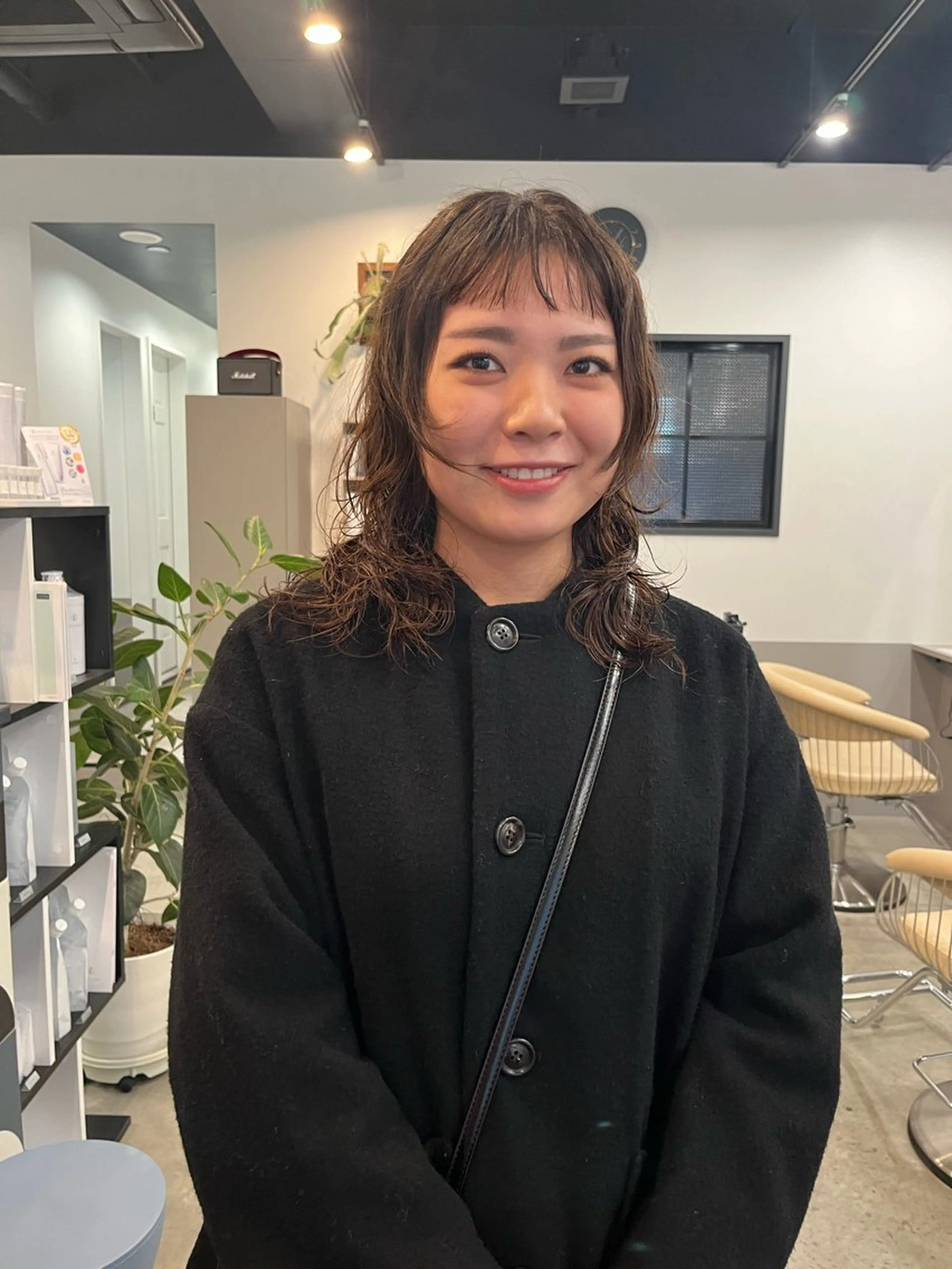 セミロング パーマ セミロングパーマ レイヤーカット オン眉 カット パーマ dogstar小林諒 パーマ/レイヤーのヘアスタイル