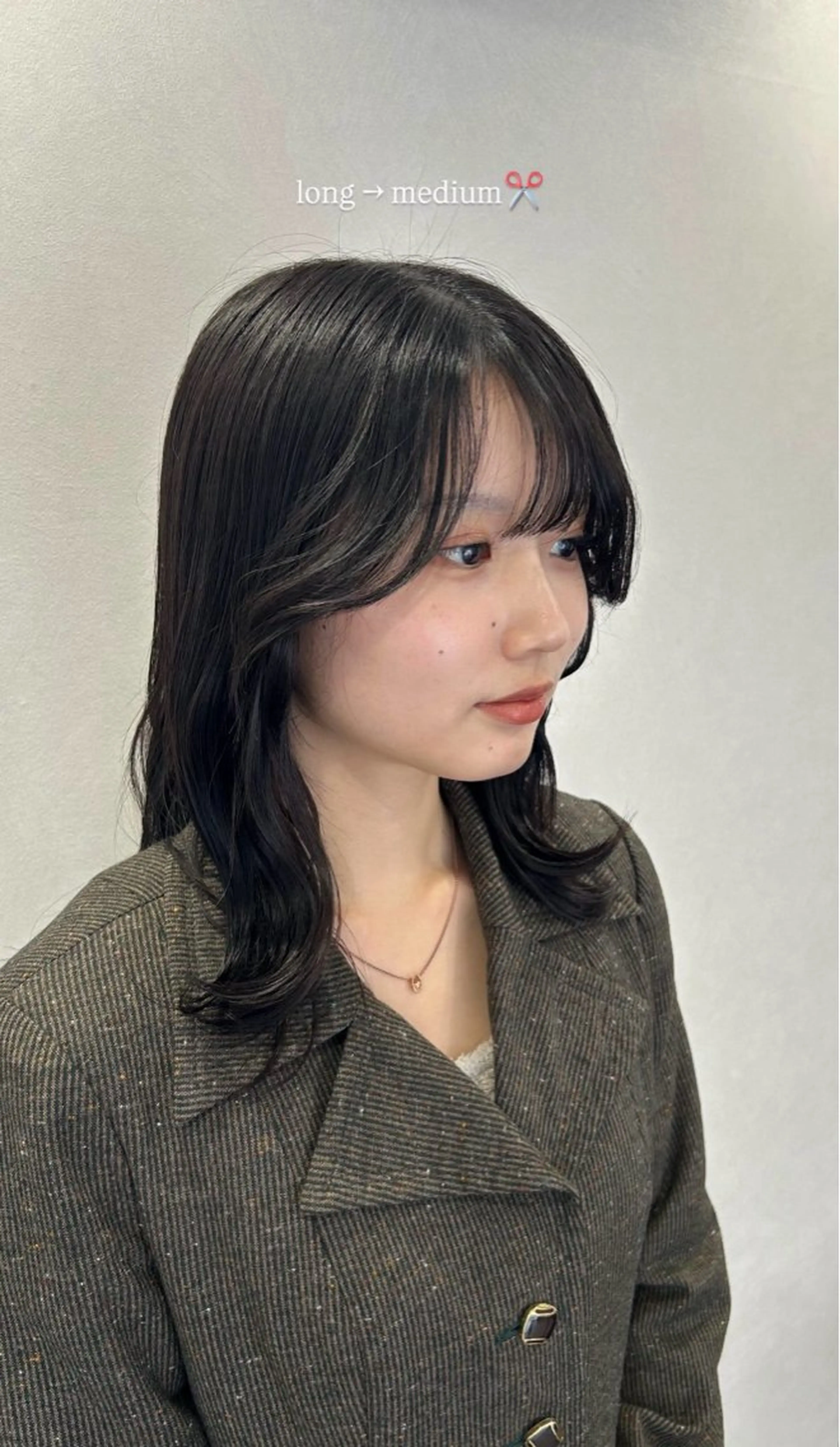 ミディアム カラー くびれヘア 韓国風ヘア カット ヘアカラー 坂本奈都美 🎀のヘアスタイル