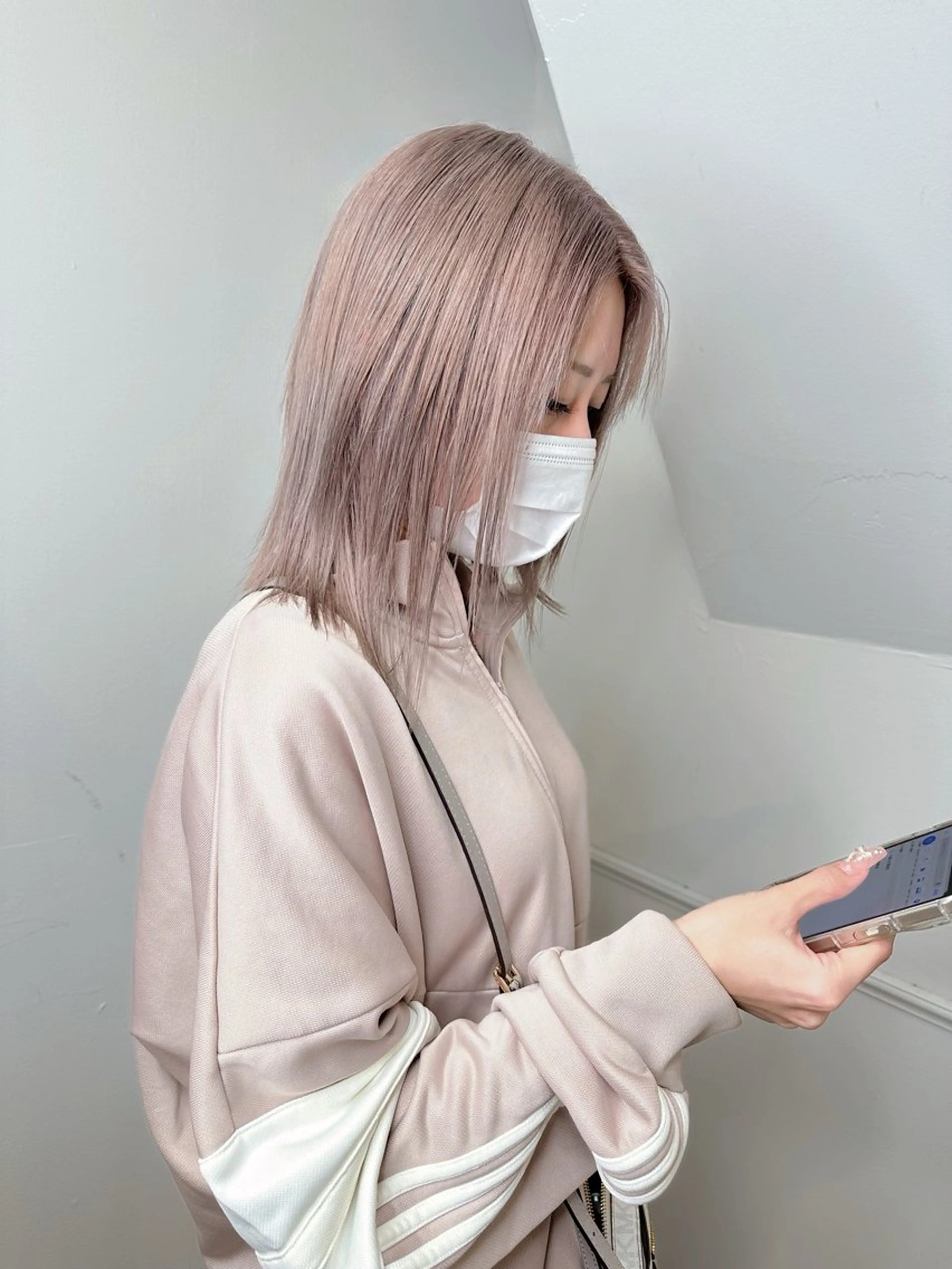 カラー ヘアカラー トリートメント 韓国レイヤ ー支持No.1renのヘアスタイル