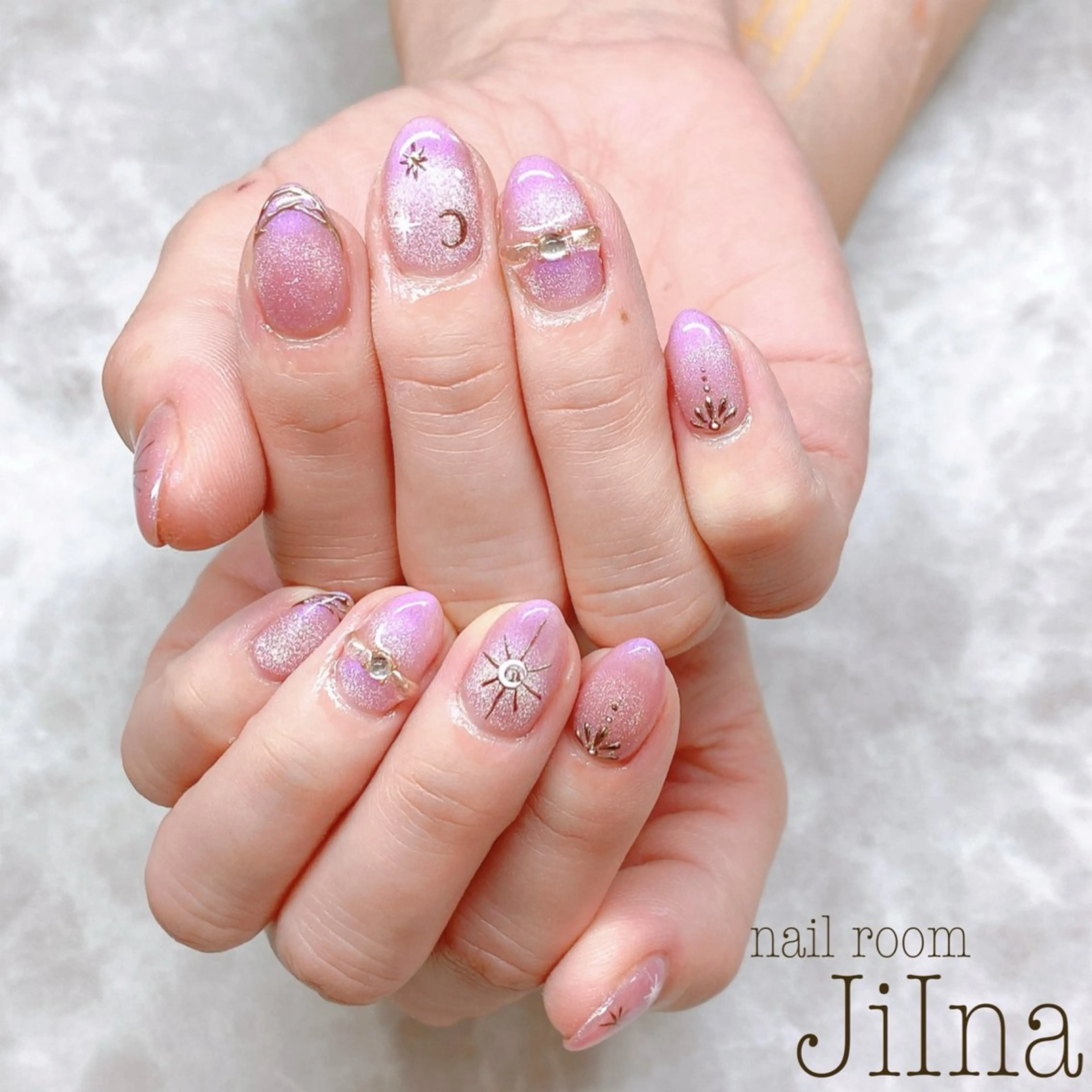 ネイル 持ち込み JiIna nailのネイルデザイン