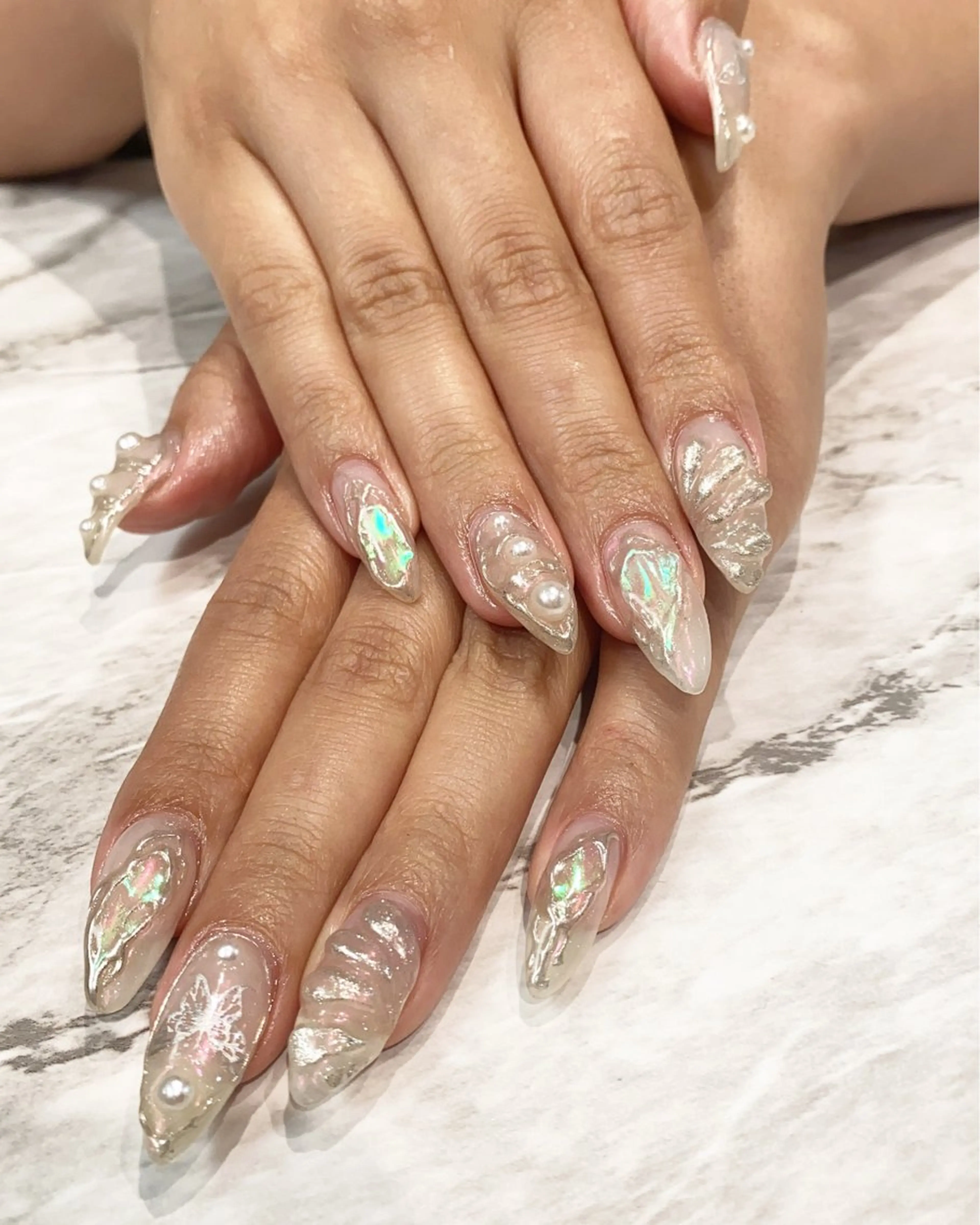ネイル オーロラネイル ハンドネイル フットネイル ハンドケア nail salon  AlgeTy所属・✴︎:.｡. MAKI.｡.:✴︎のネイルデザイン