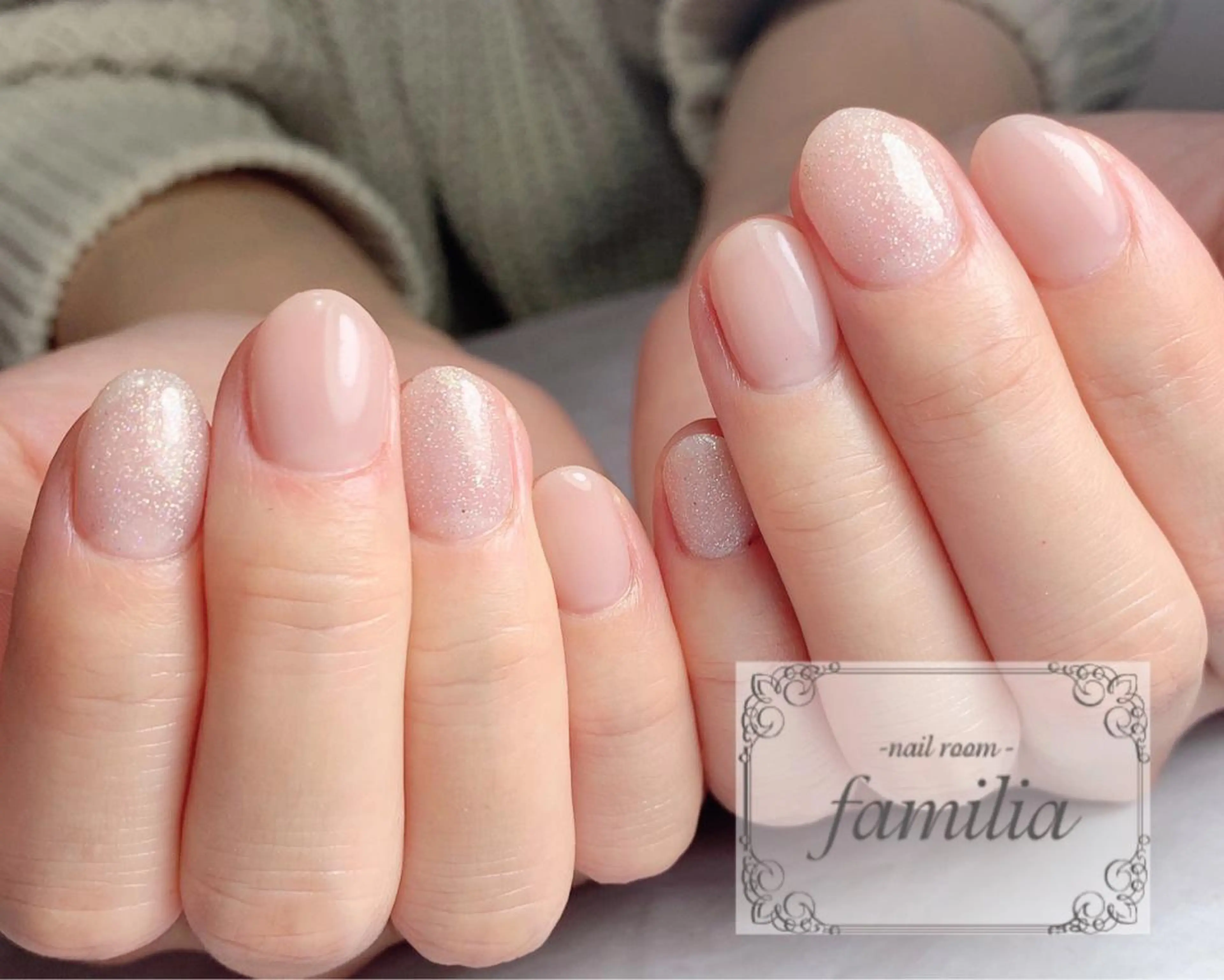 ネイル ハンドネイル -nailroom- familiaのネイルデザイン
