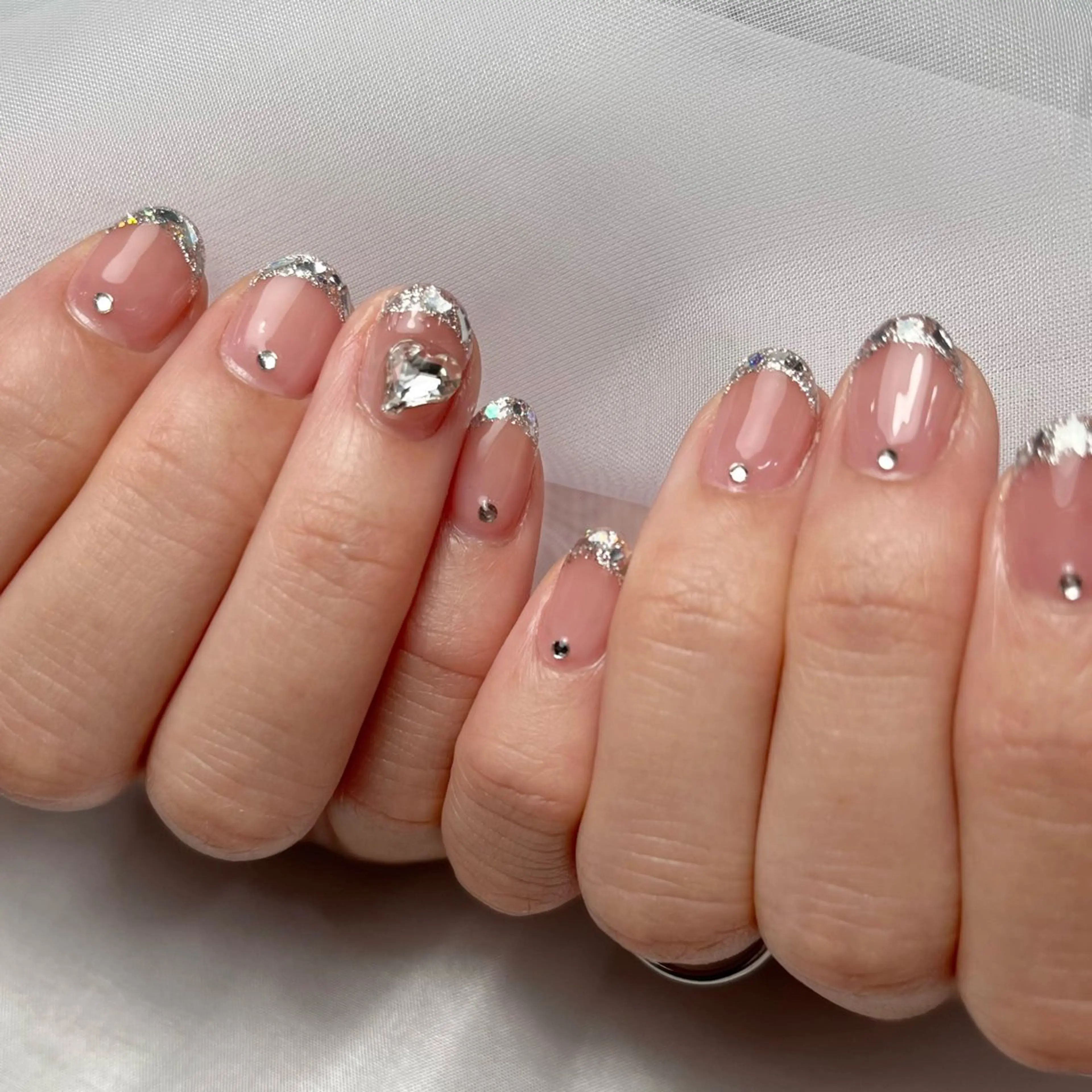 ネイル ハンドネイル Halo Nail 【ハロネイル】のネイルデザイン