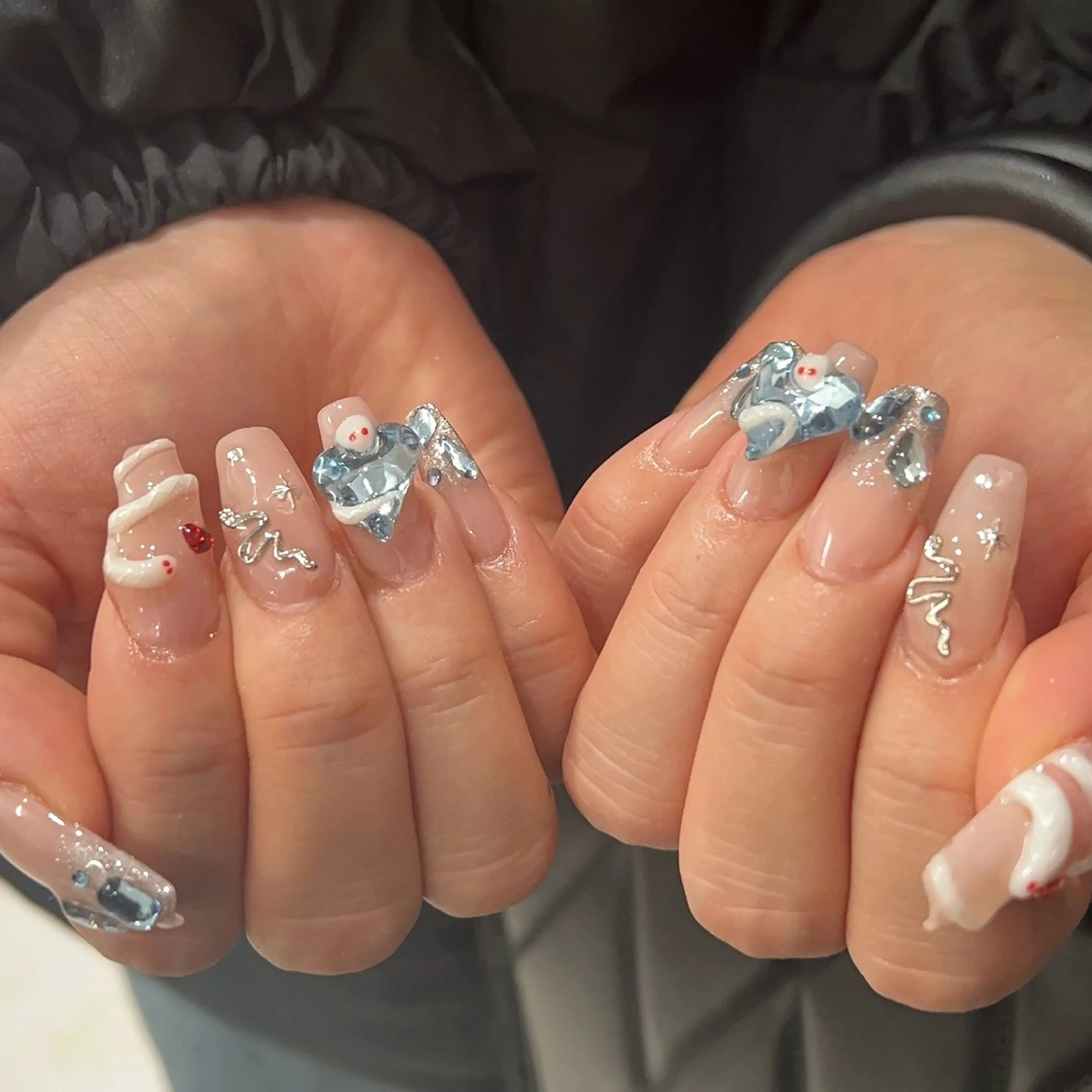 ネイル MODA MANAMIᵕ̈のネイルデザイン