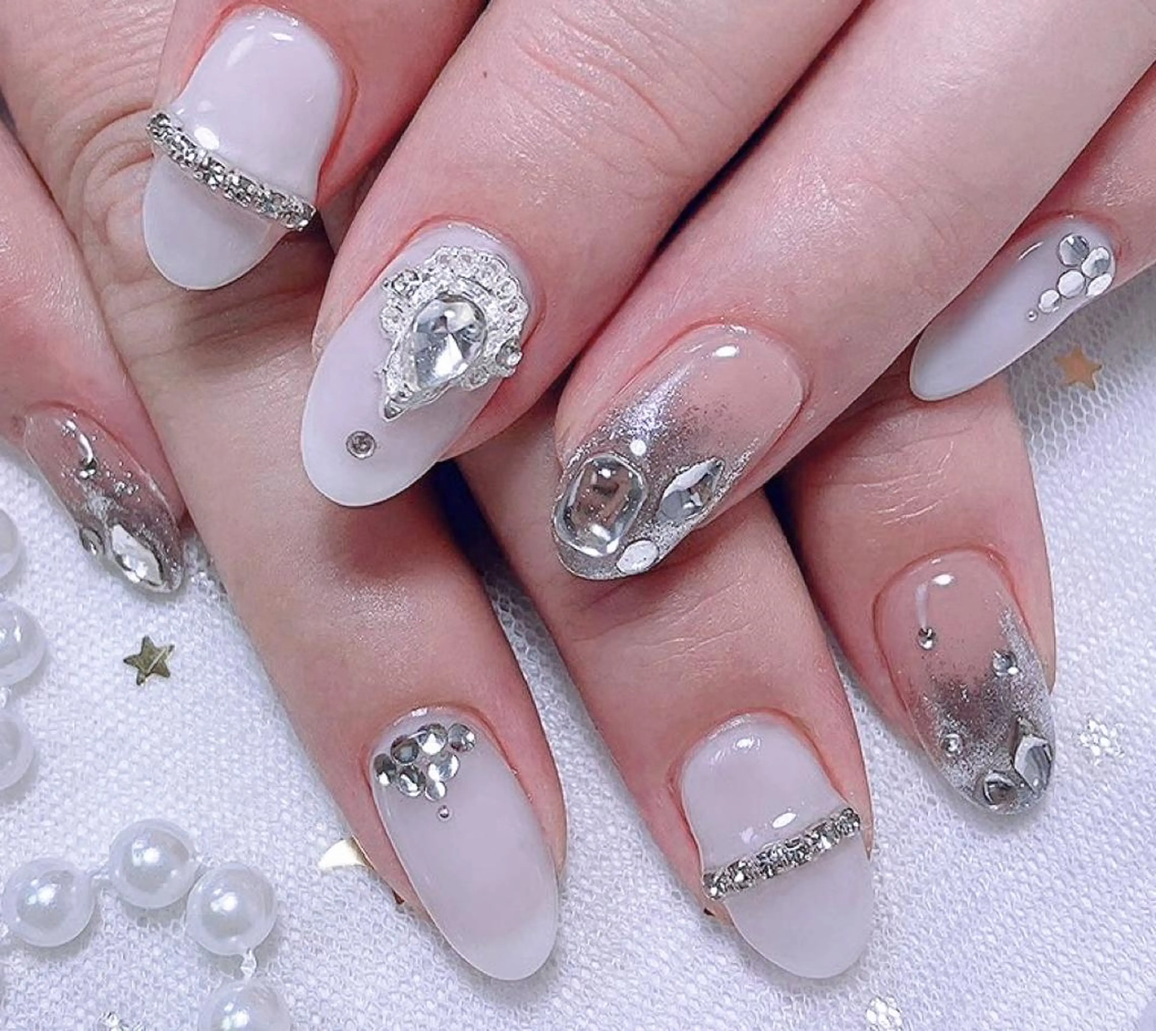ネイル queens nailsalonのネイルデザイン