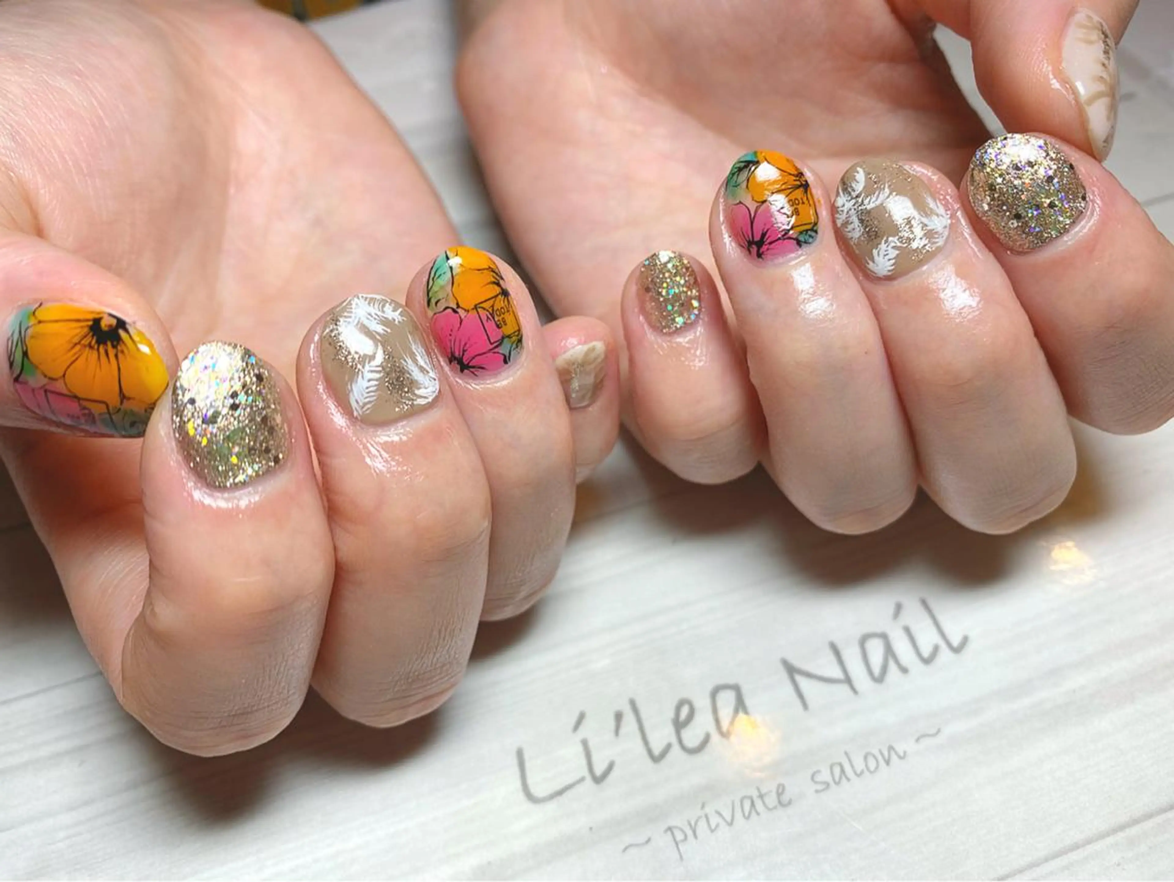 ネイル Li'leaNail AINAのネイルデザイン