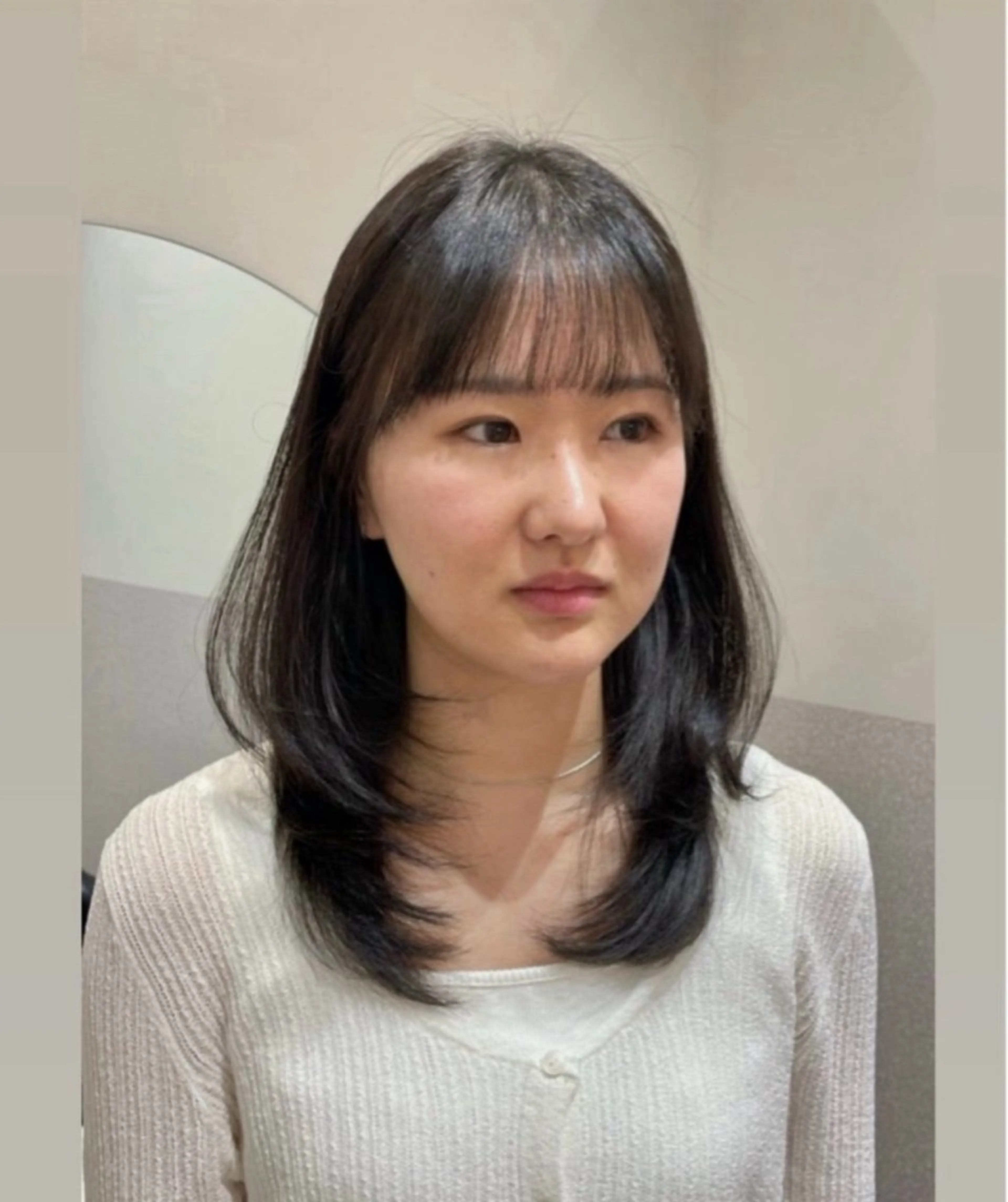 セミロング ハッシュカット 韓国風ヘア レイヤーカット ❤︎︎韓国ヘア❤︎︎ 𝑺𝒉𝒊𝒉𝒐のヘアスタイル