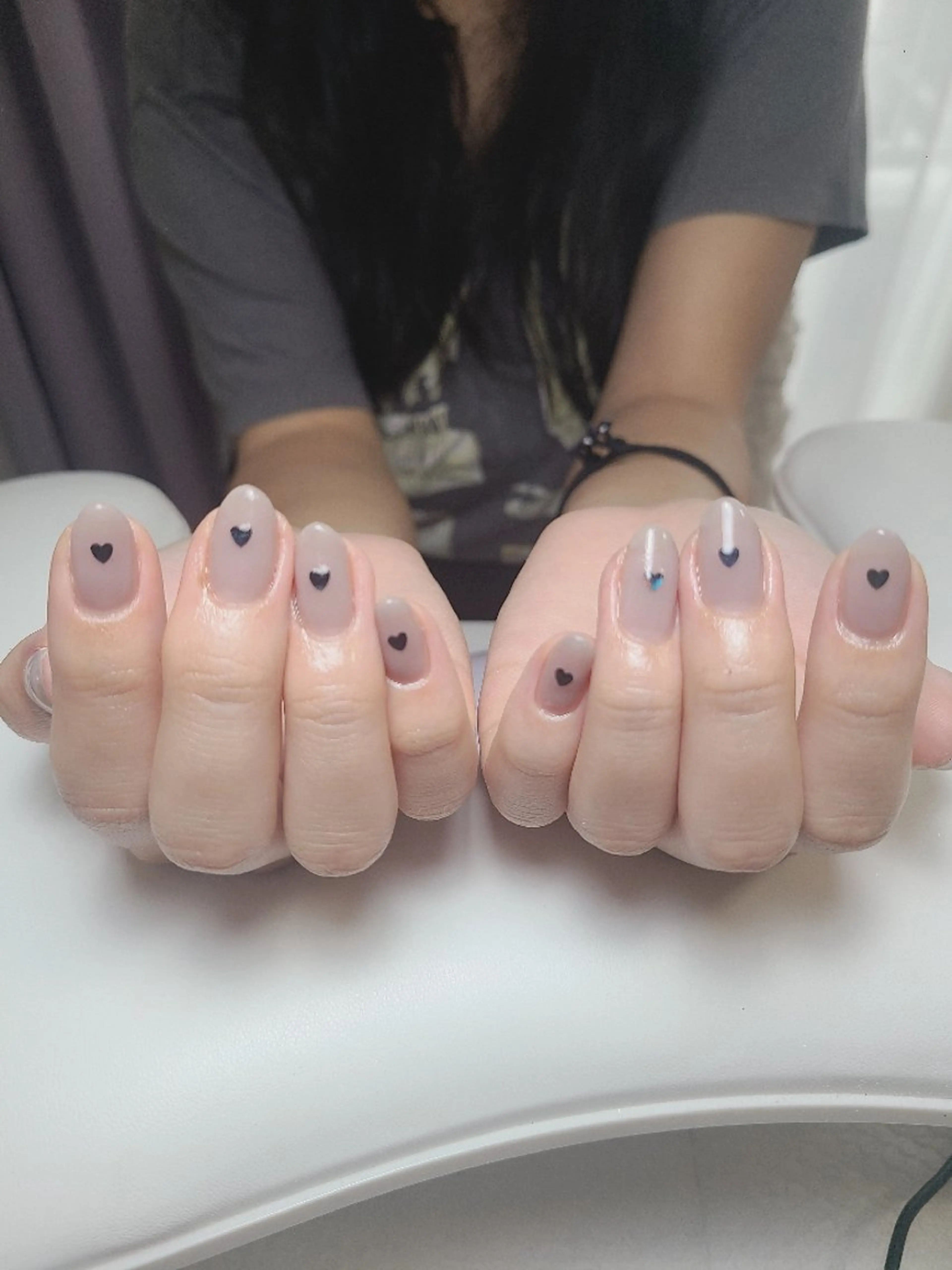 ネイル ジェルネイル ハート ホログラムネイル ワンカラーネイル シンプルネイル Nailroom3  古屋明美のネイルデザイン