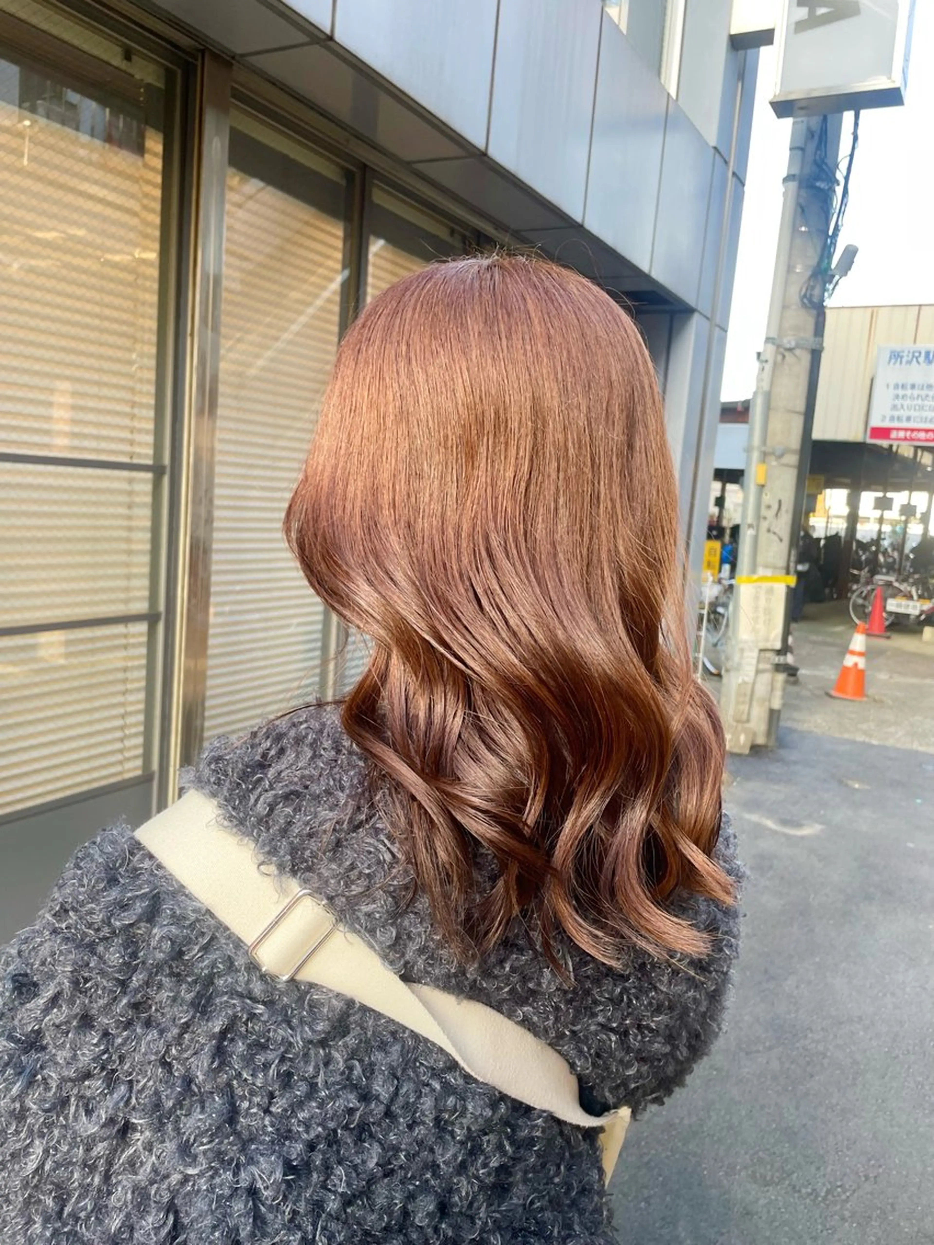 セミロング カット ヘアカラー 🌷【暖色艶カラー】 shiori🌷のヘアスタイル